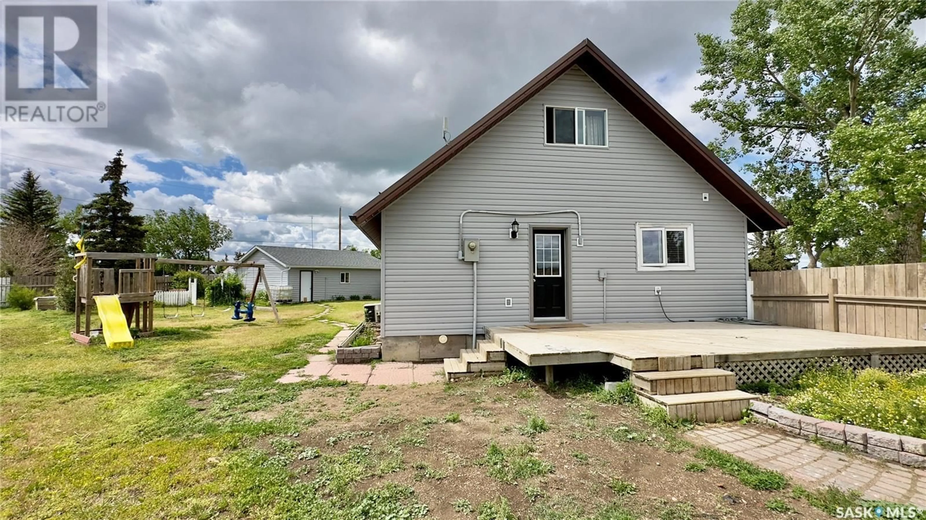 Frontside or backside of a home for 134 Throne STREET, Sceptre Saskatchewan S0N2H0