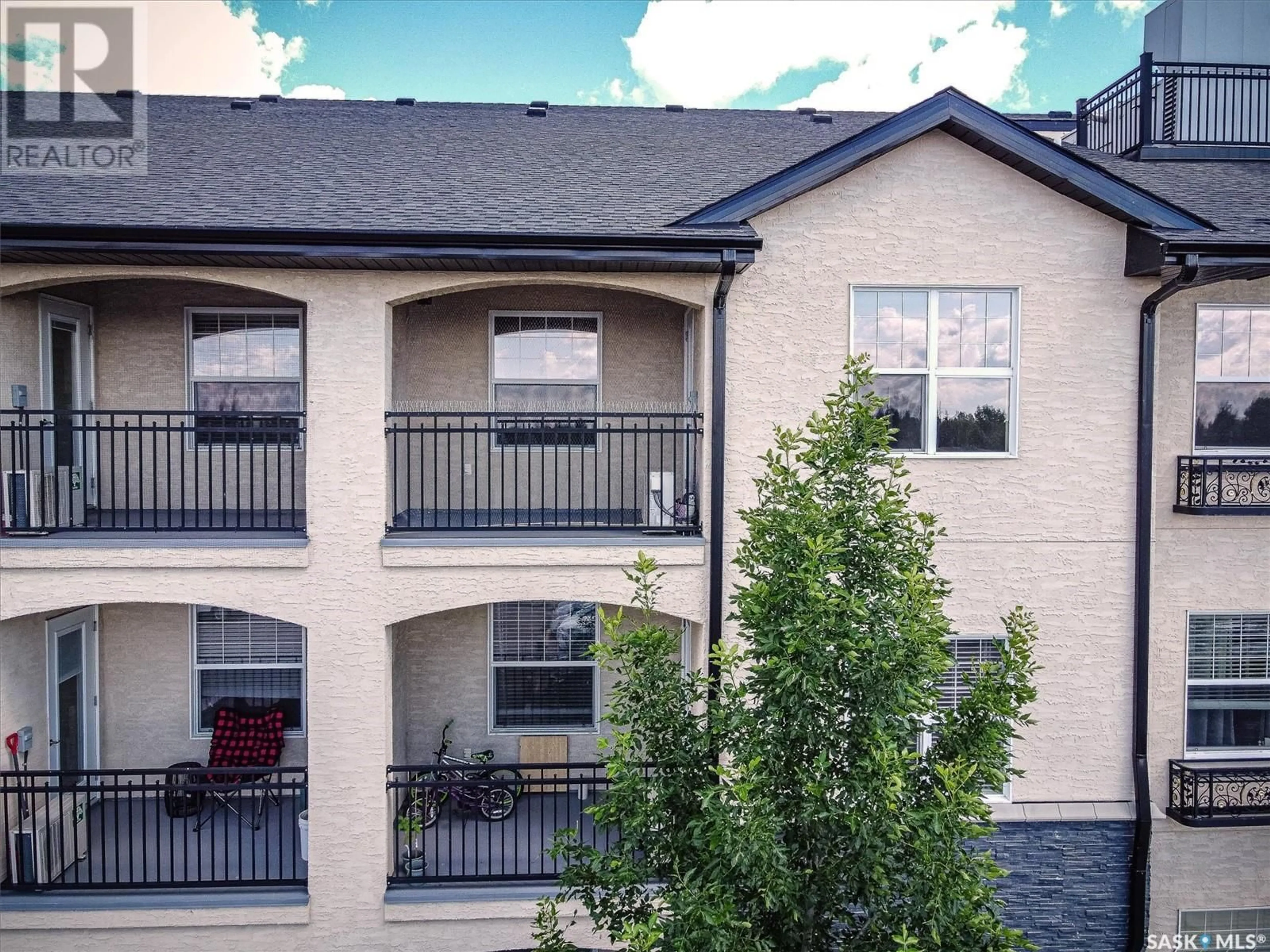 A pic from exterior of the house or condo for 302 211 Ledingham STREET, Saskatoon Saskatchewan S7V0C5