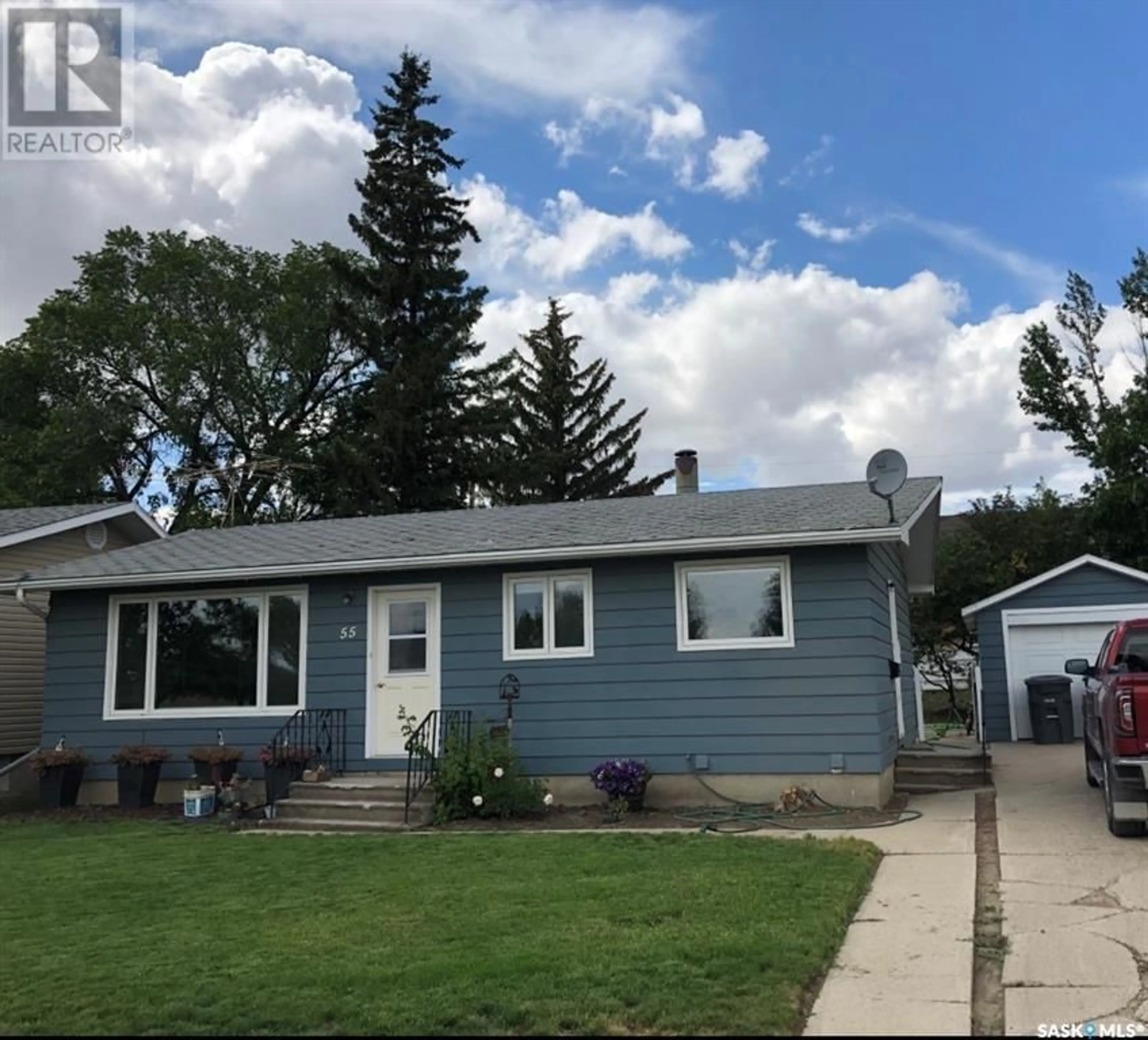 Frontside or backside of a home for 55 5th CRESCENT, Kindersley Saskatchewan S0I1S0