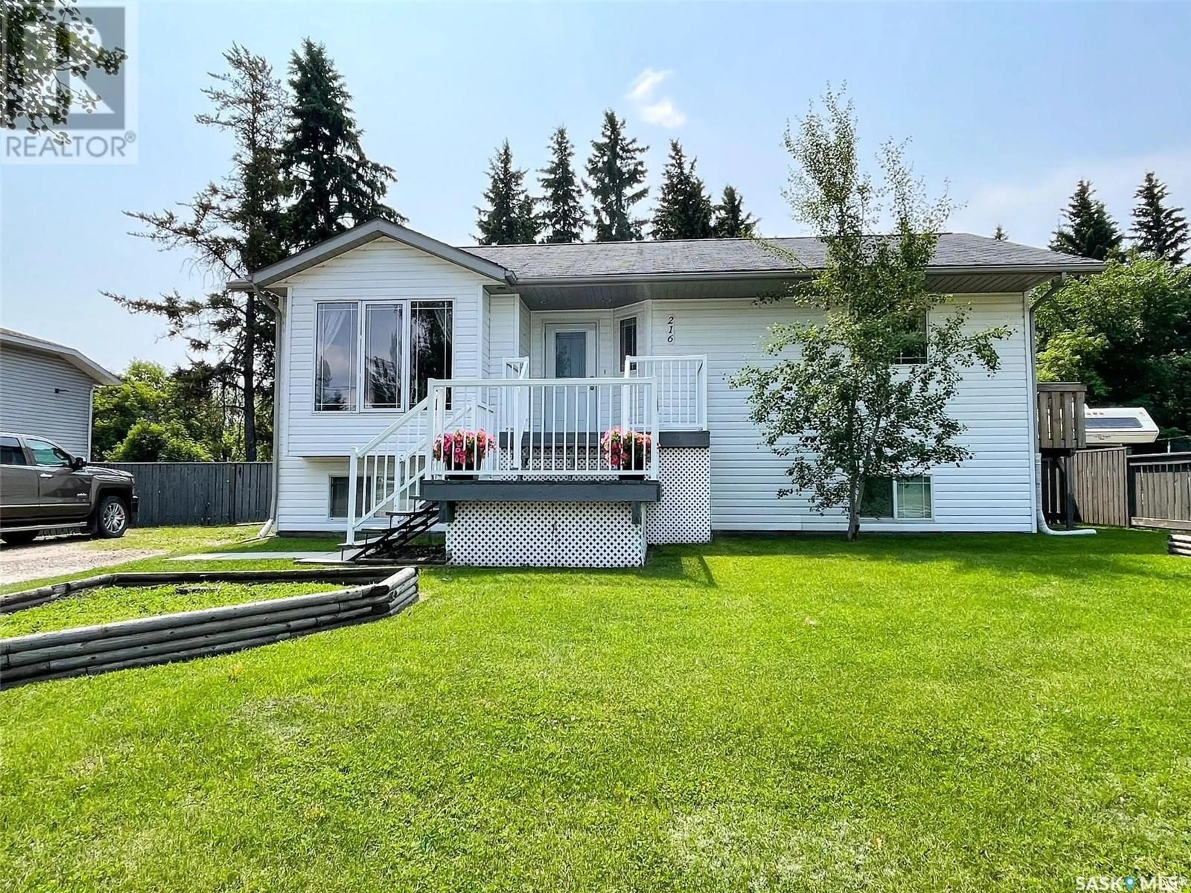 Frontside or backside of a home for 216 Centre AVENUE, Meadow Lake Saskatchewan S9X2H2