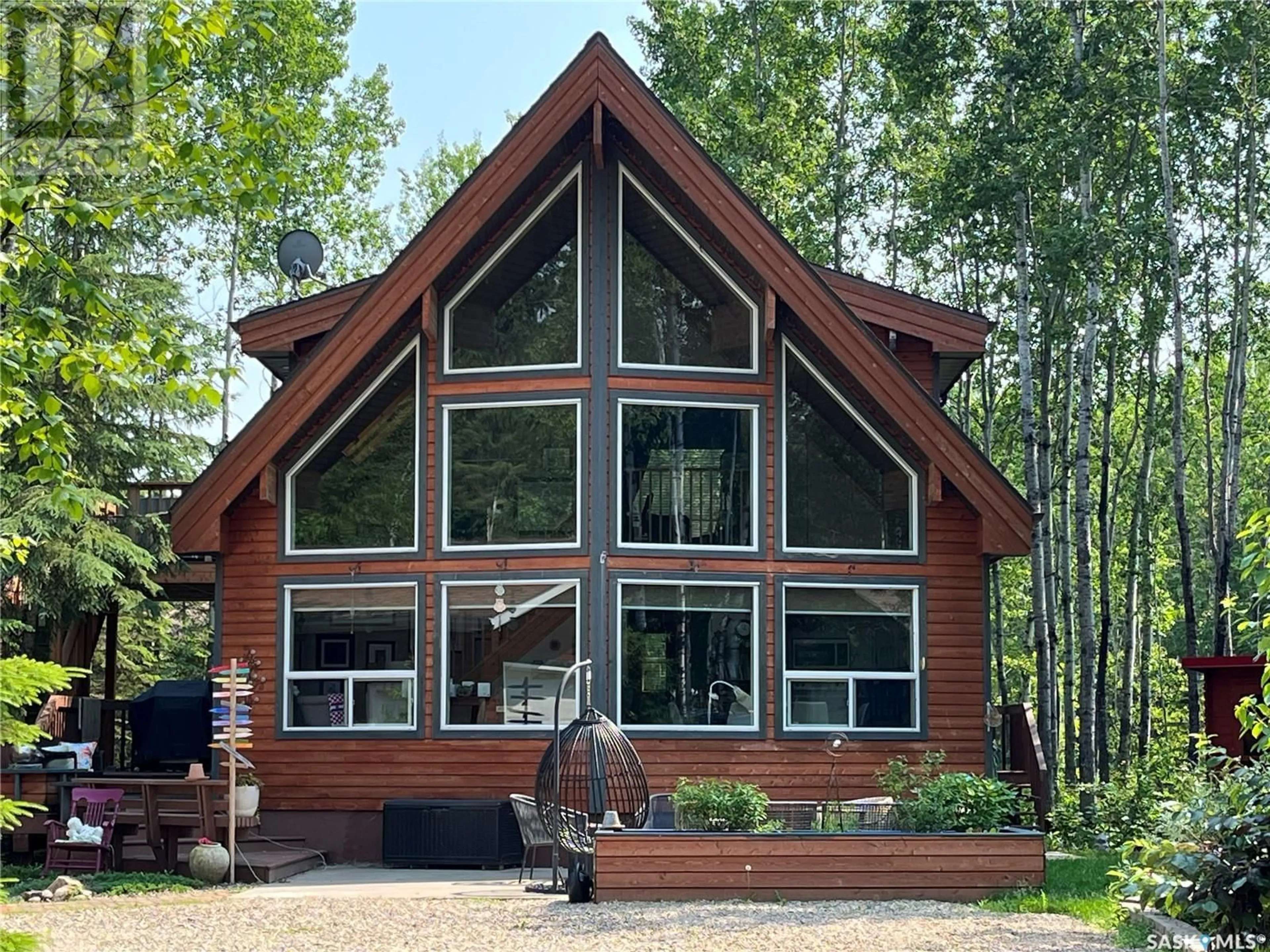Home with vinyl exterior material for 27A Delaronde PLACE, Delaronde Lake Saskatchewan S0J0E0