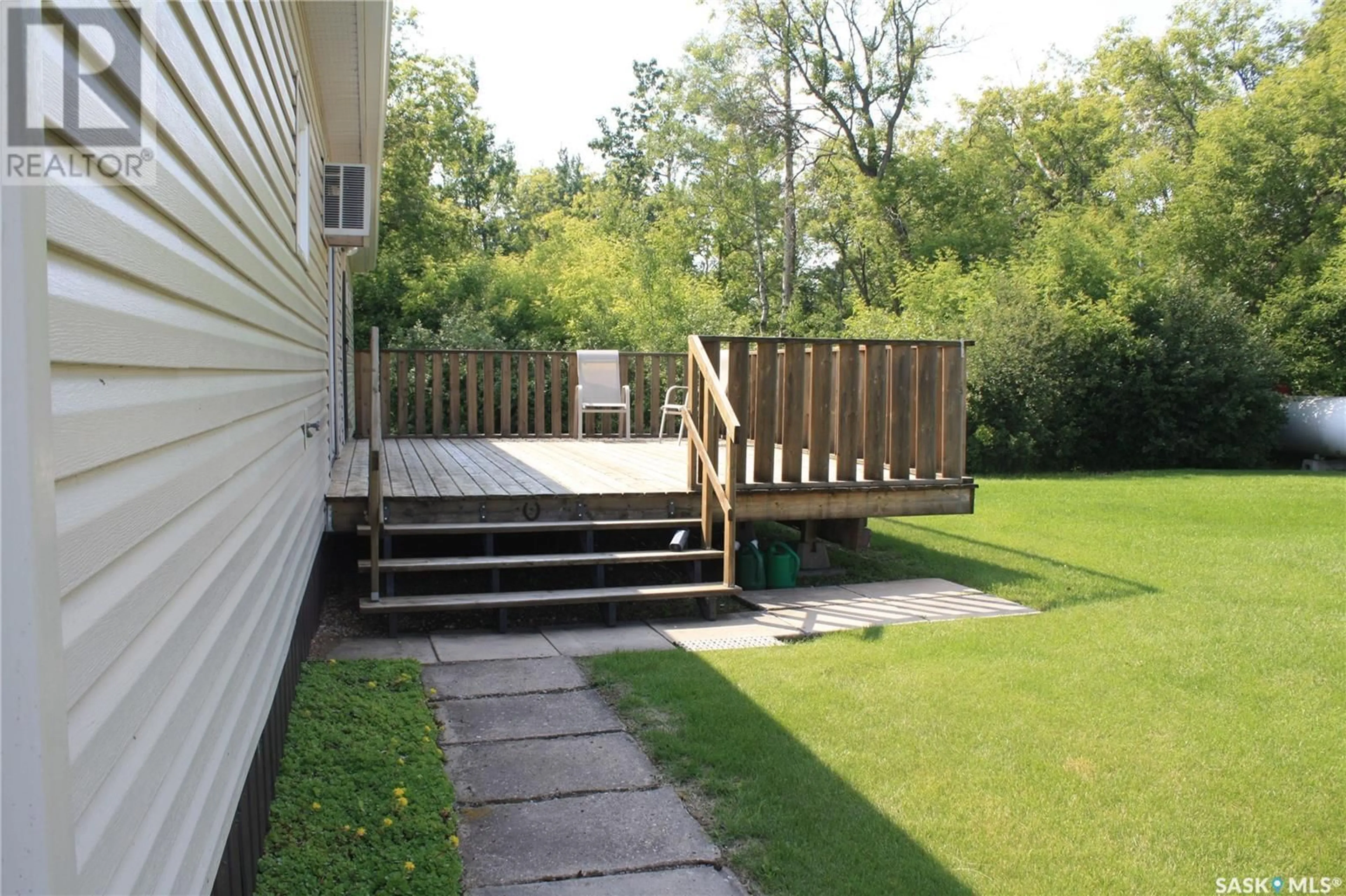 Patio for Laniwci Acreage on 80 Acres, Aberdeen Rm No. 373 Saskatchewan S0K0A0