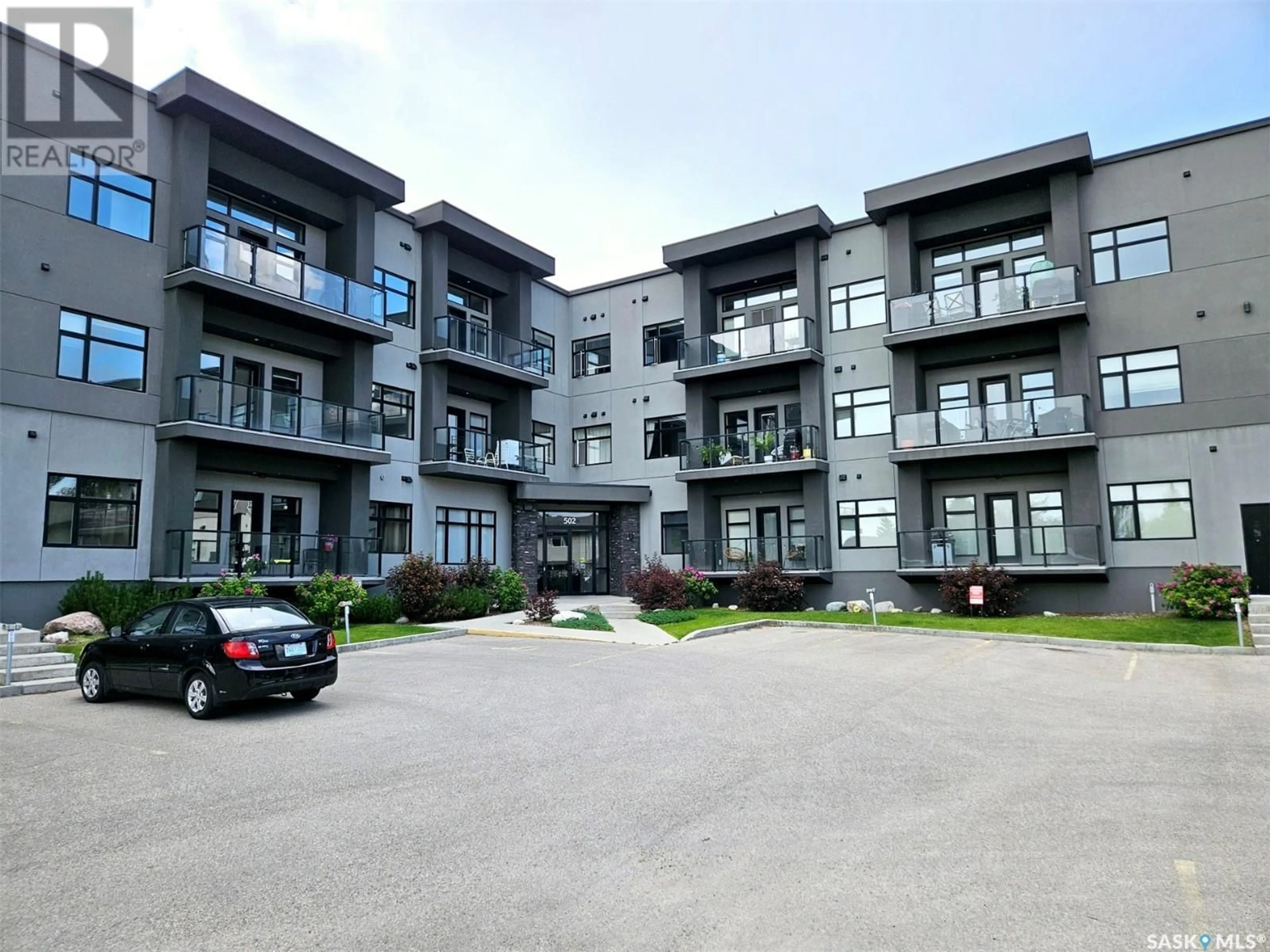 A pic from exterior of the house or condo for 201 502 Perehudoff CRESCENT, Saskatoon Saskatchewan S7N4H6