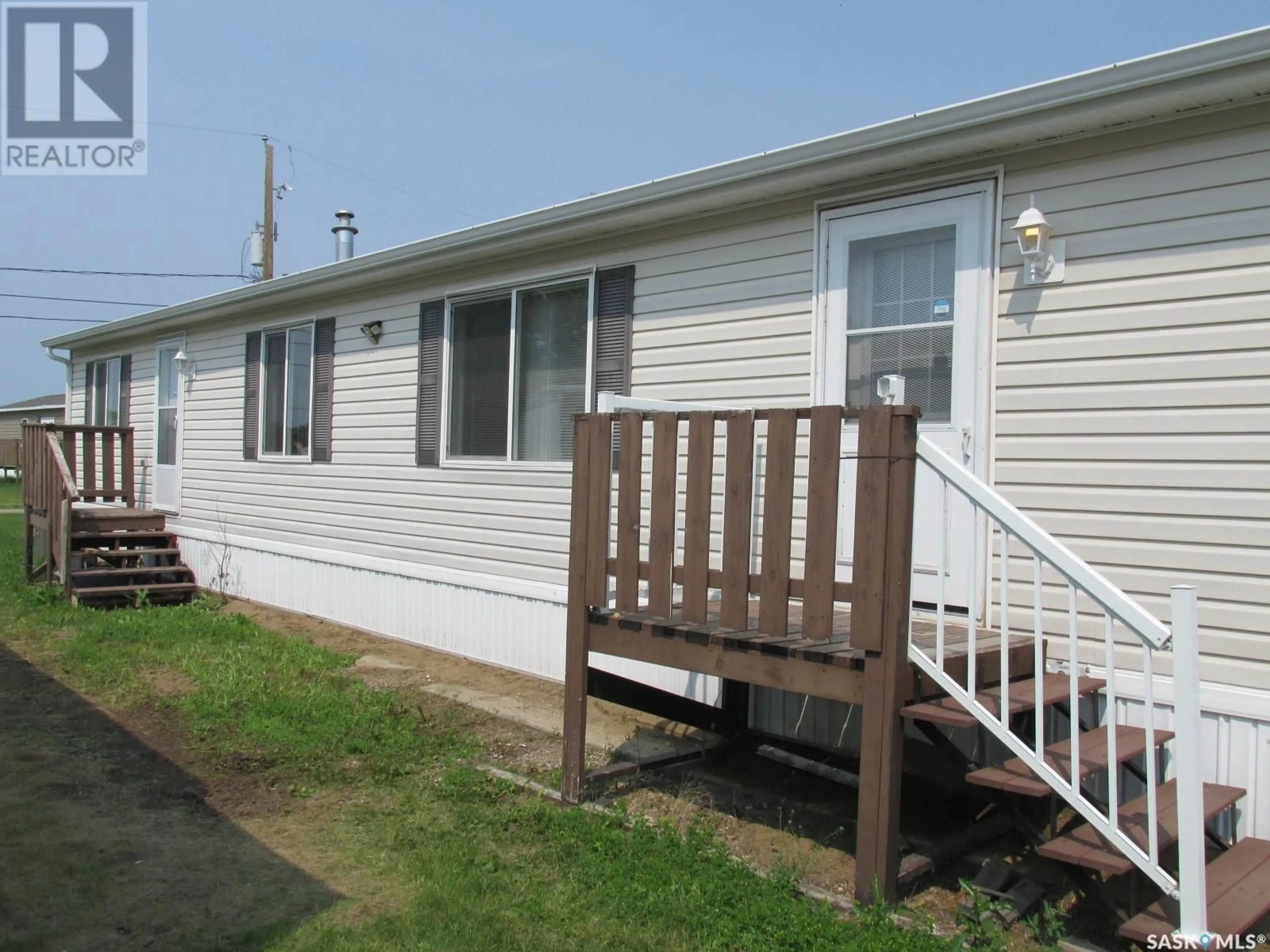 A pic from exterior of the house or condo for 1212 2A STREET W, Nipawin Saskatchewan S0E1E0