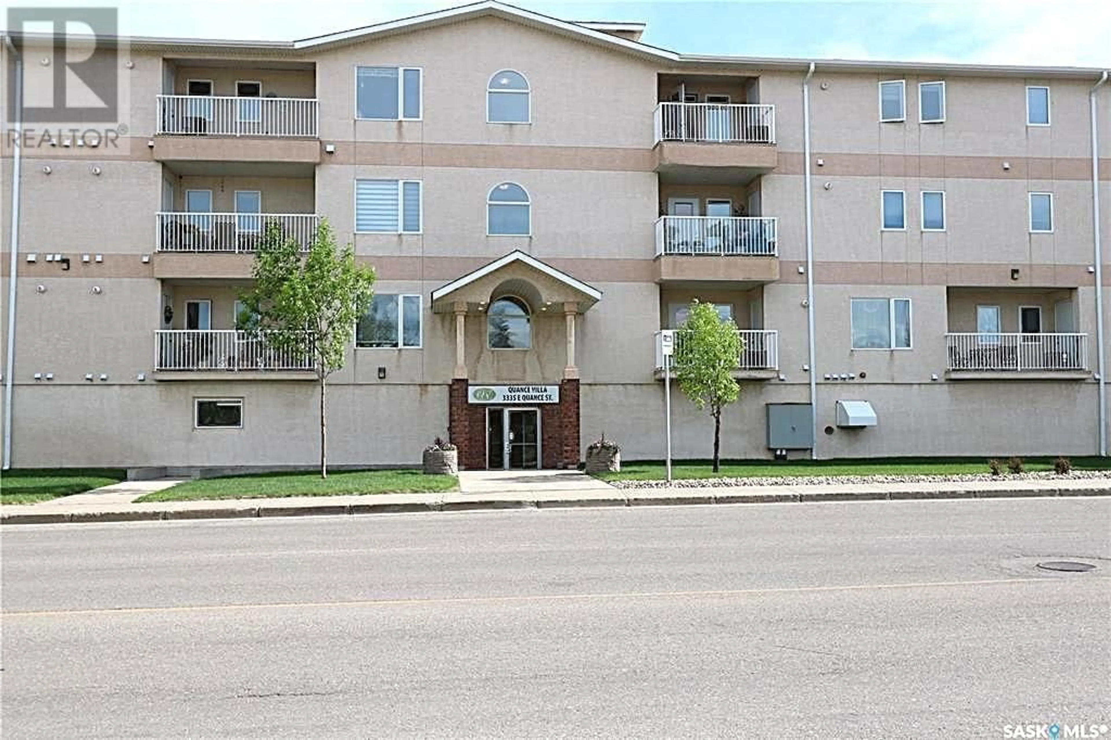 A pic from exterior of the house or condo for 301 3335 Quance STREET, Regina Saskatchewan S4V3G4