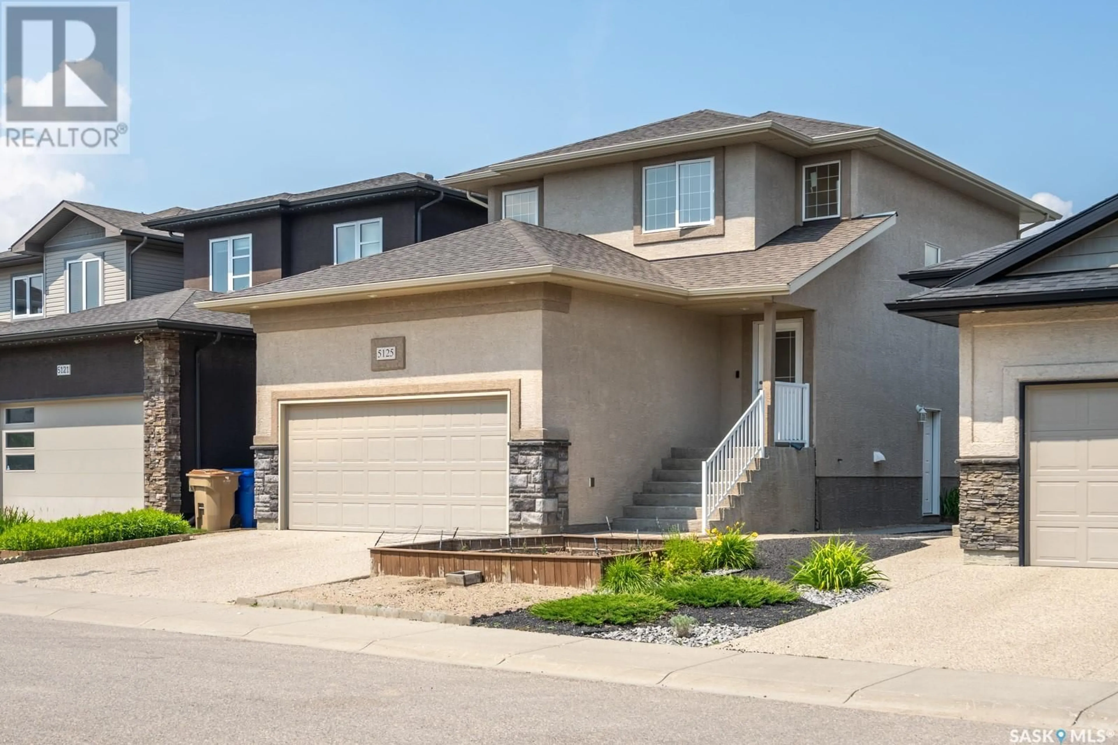 A pic from exterior of the house or condo for 5125 Aerial CRESCENT, Regina Saskatchewan S4W0C8