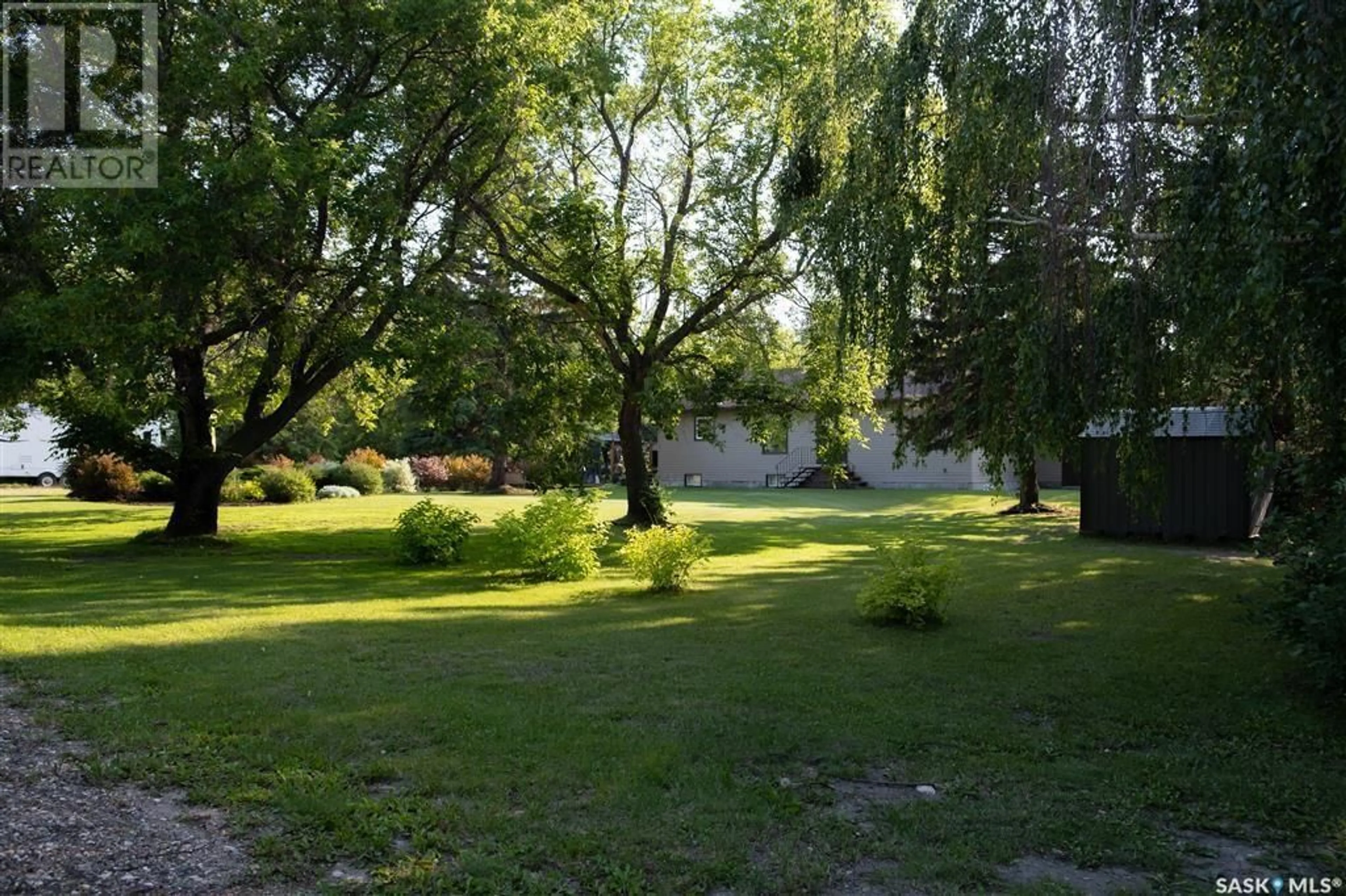 Outside view for 309 2nd STREET S, Lake Lenore Saskatchewan S0K2J0