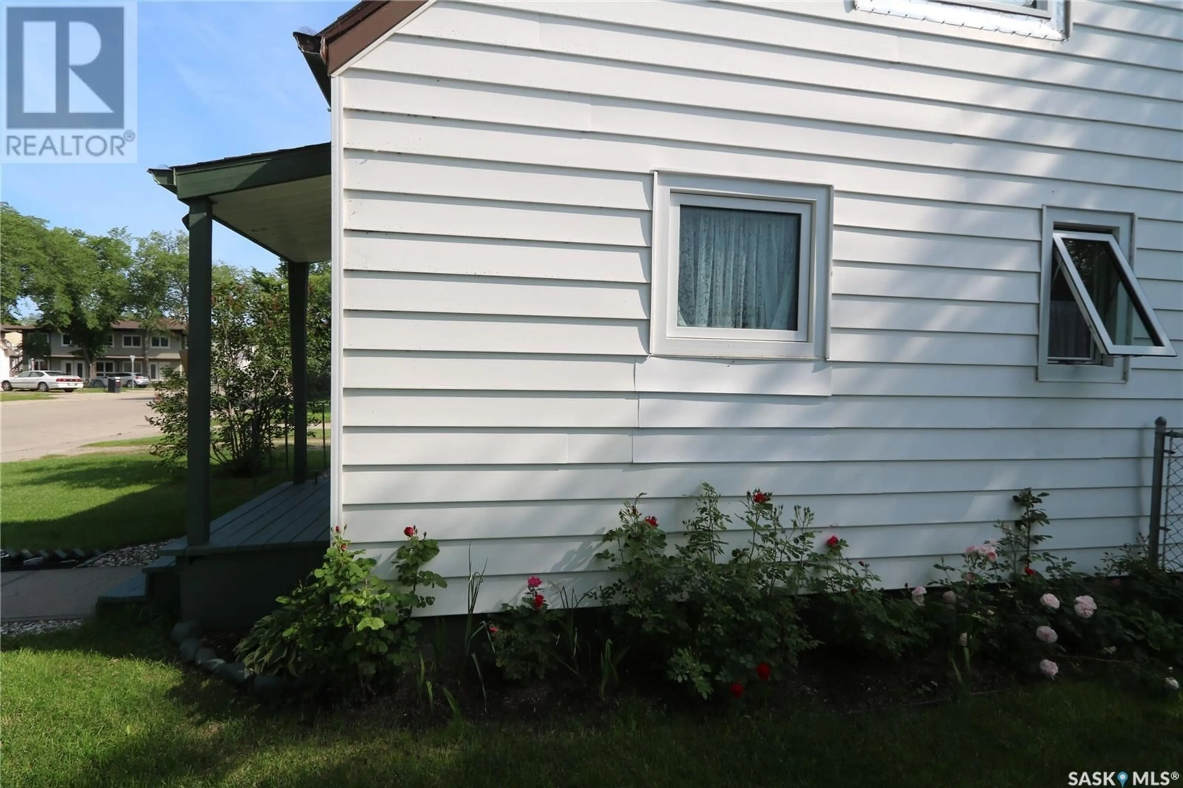 Shed for 97 Betts AVENUE, Yorkton Saskatchewan S3N1M2