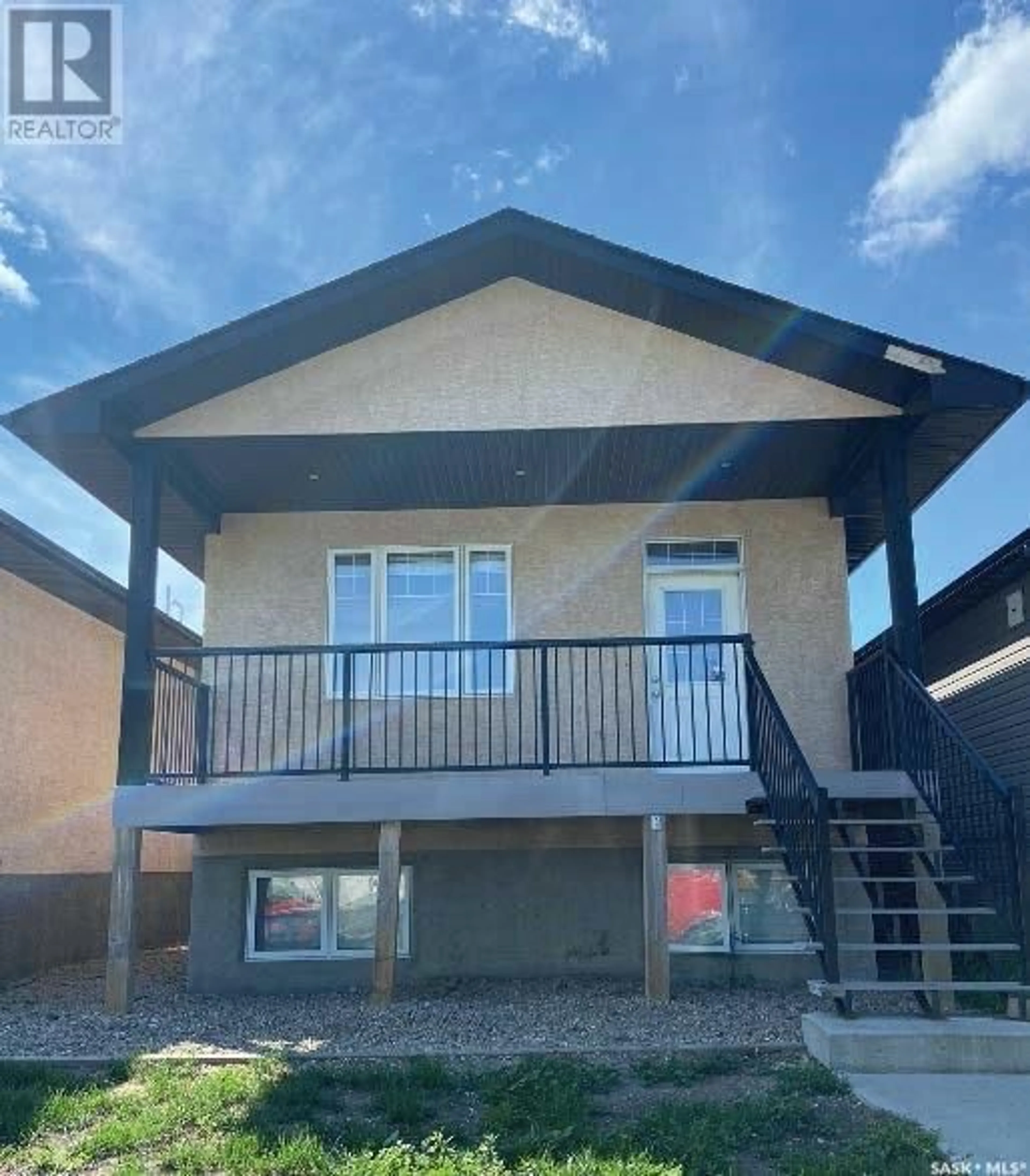 Frontside or backside of a home for 556 Toronto STREET, Regina Saskatchewan S4R1M6