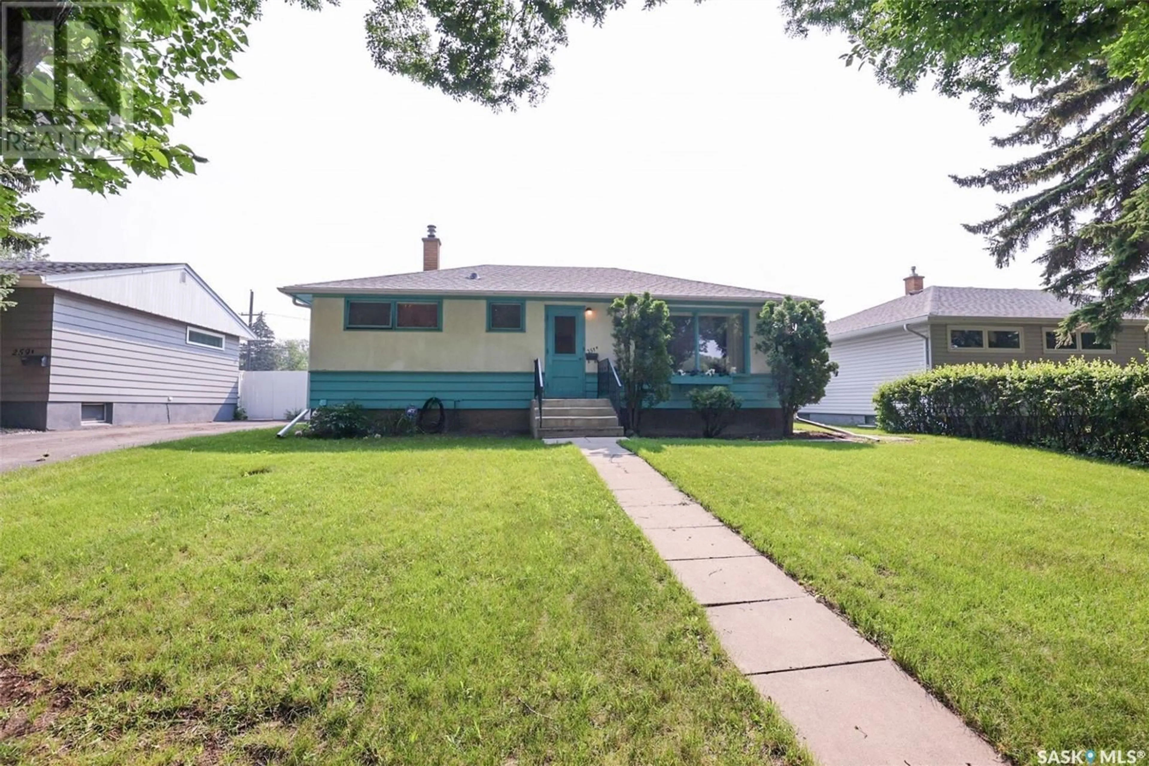 Frontside or backside of a home, the street view for 251 Toronto STREET N, Regina Saskatchewan S4R2T5