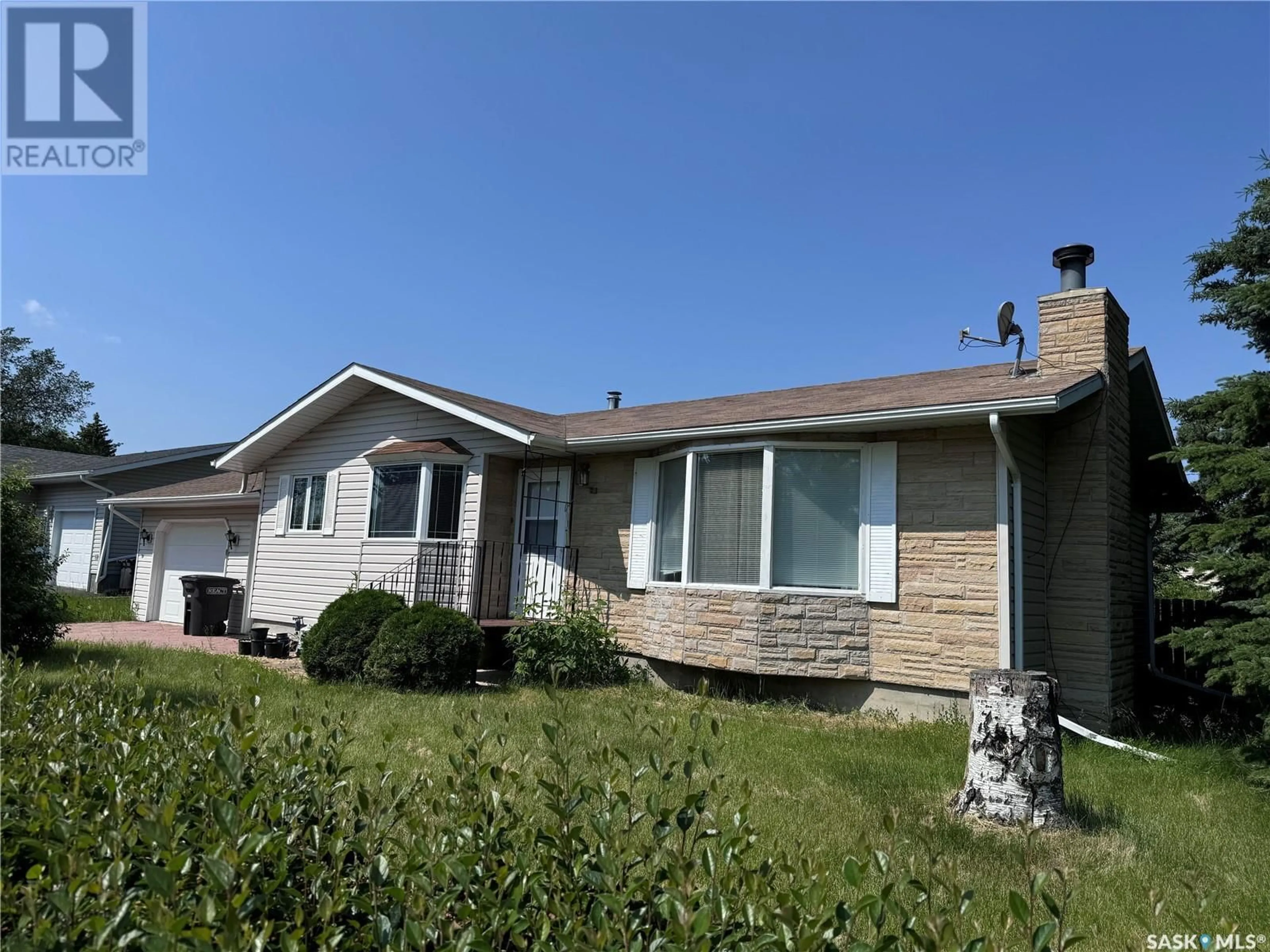 Frontside or backside of a home for 42 SHANNON STREET, Lanigan Saskatchewan S0K2M0