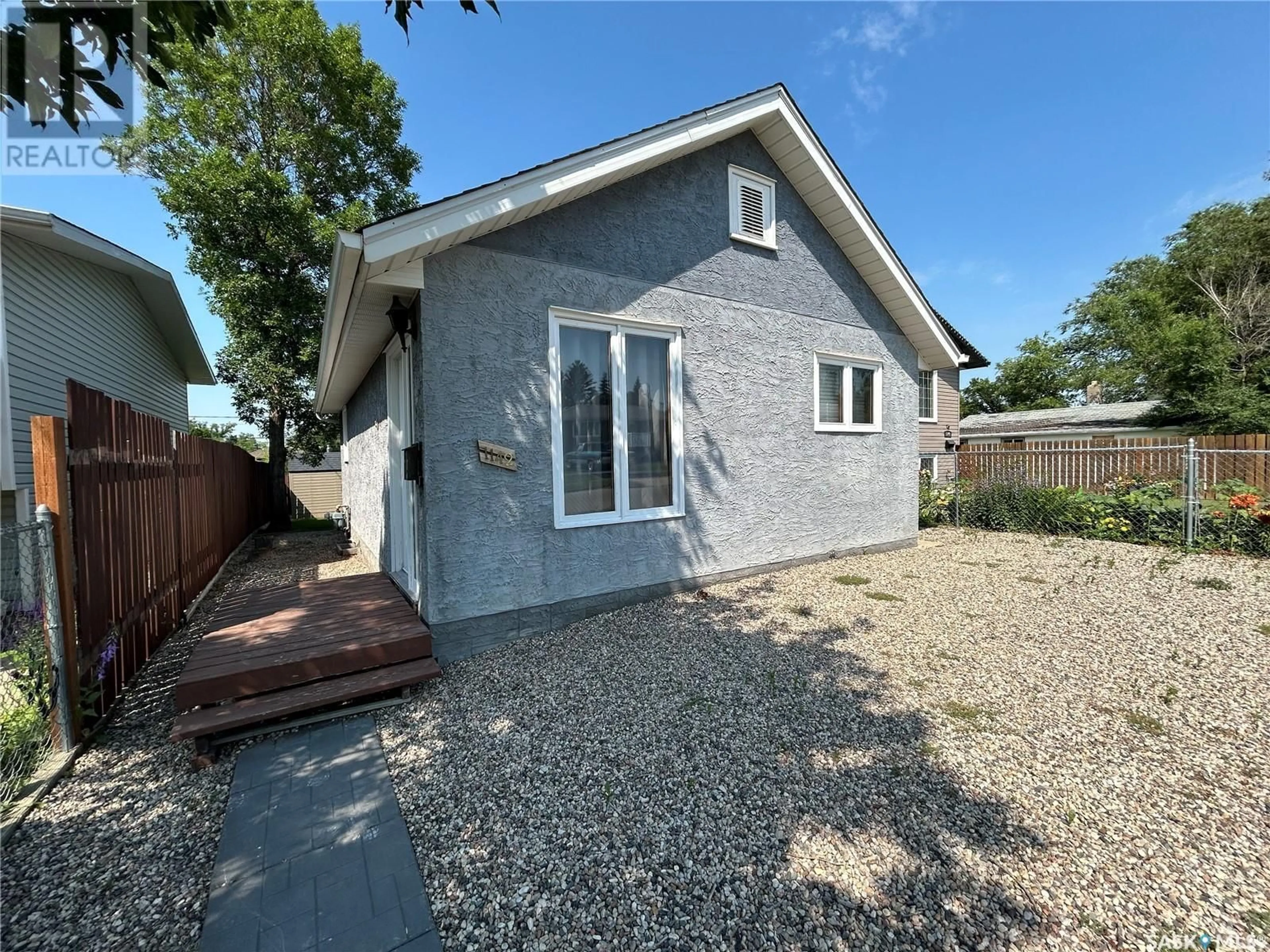 Frontside or backside of a home for 1142 Iroquois STREET W, Moose Jaw Saskatchewan S6H2P3