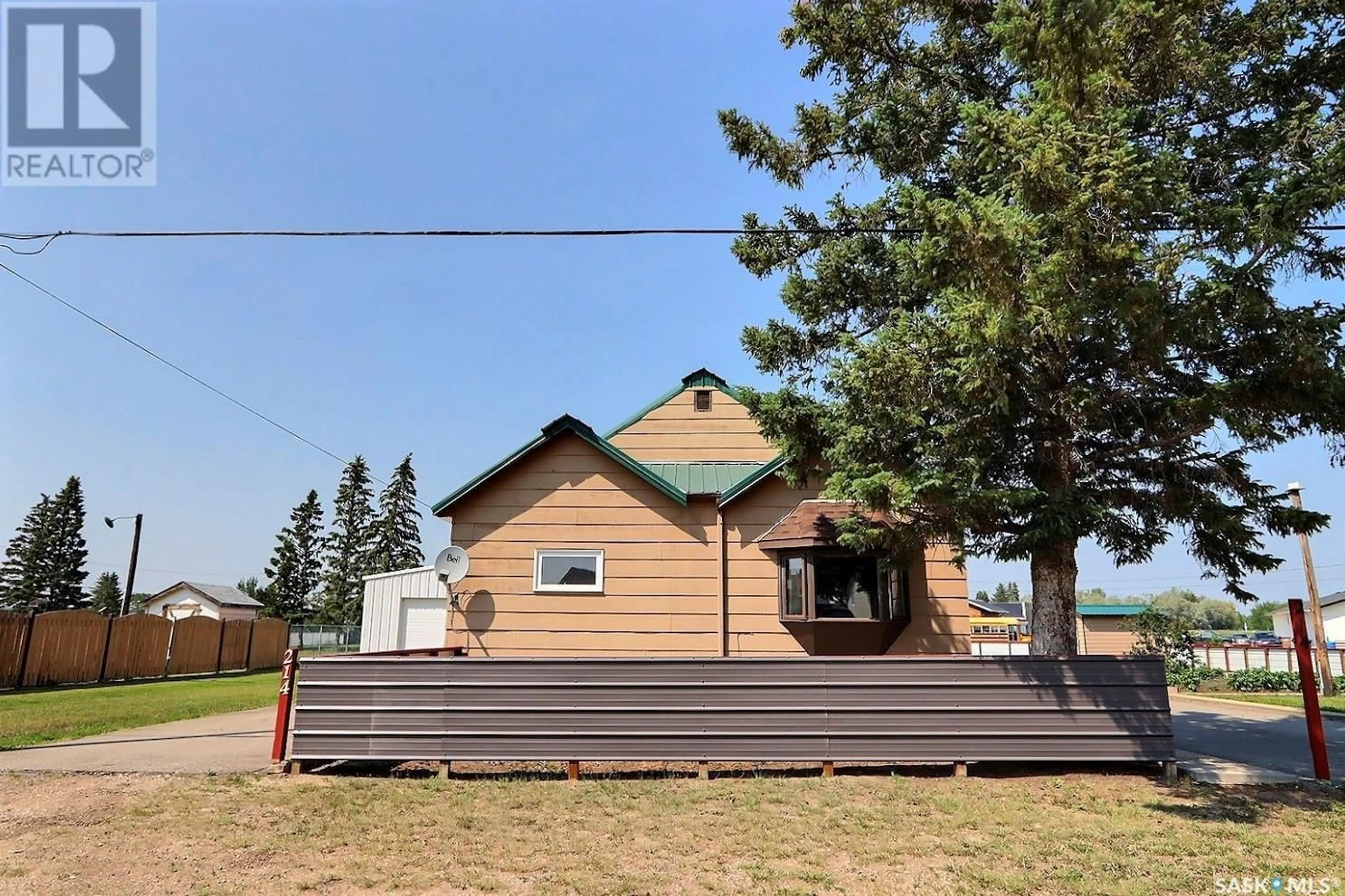 Cottage for 214 McDougall DRIVE, St. Louis Saskatchewan S0J2C0
