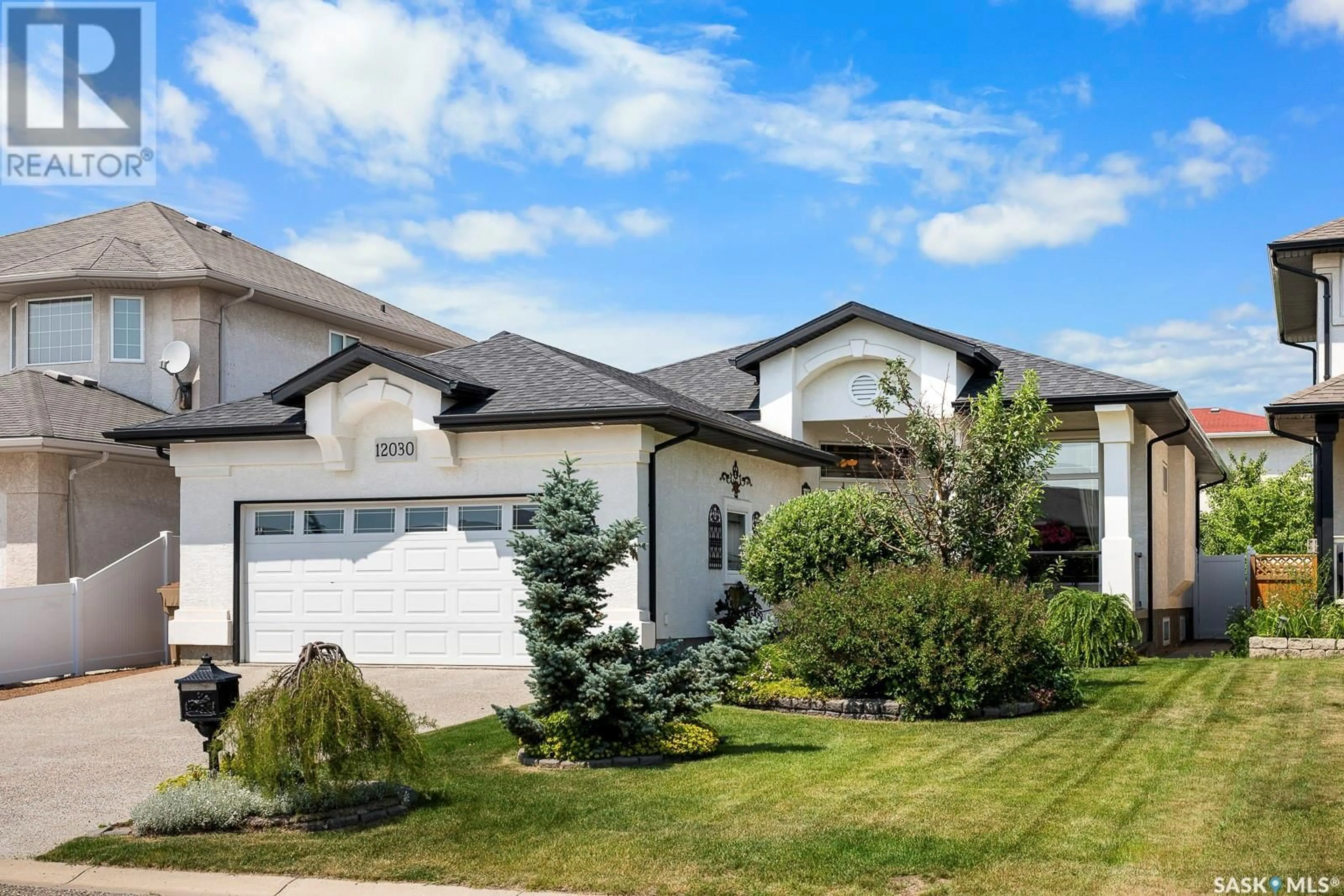 Frontside or backside of a home for 12030 Wascana HEIGHTS, Regina Saskatchewan S4V3E2