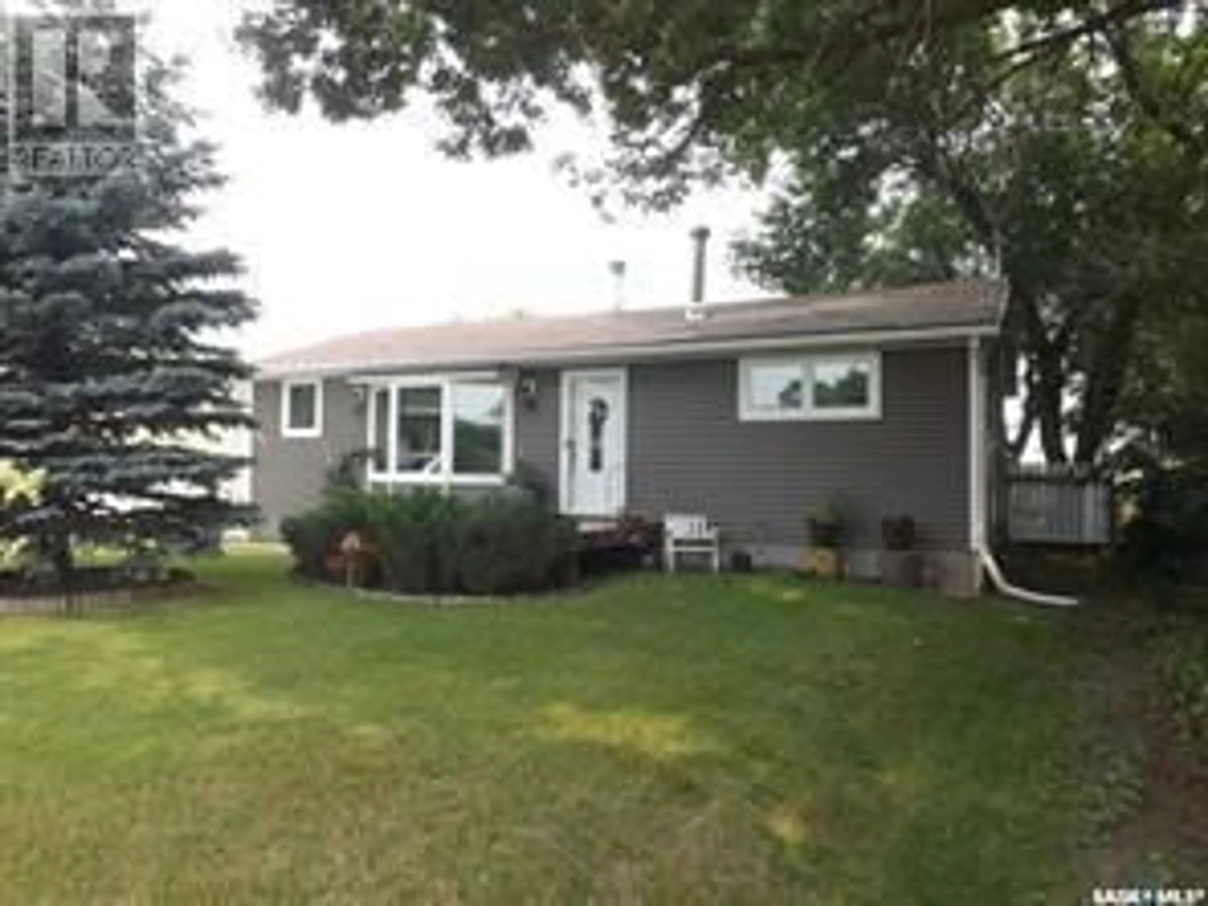 Frontside or backside of a home for 403 Eisenhower STREET, Midale Saskatchewan S0C1S0