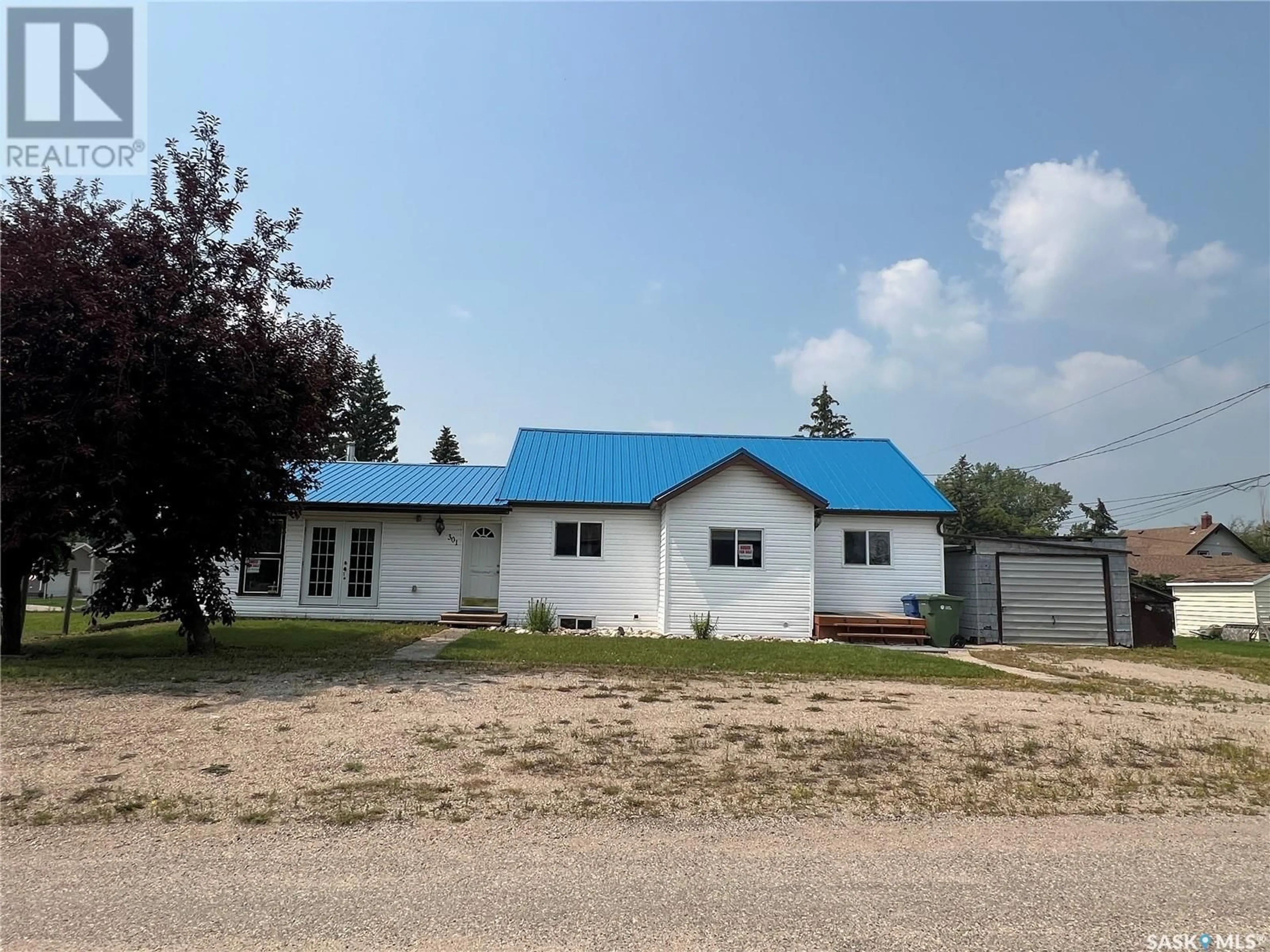 Outside view for 301 Virginia AVENUE, Imperial Saskatchewan S0G2J0