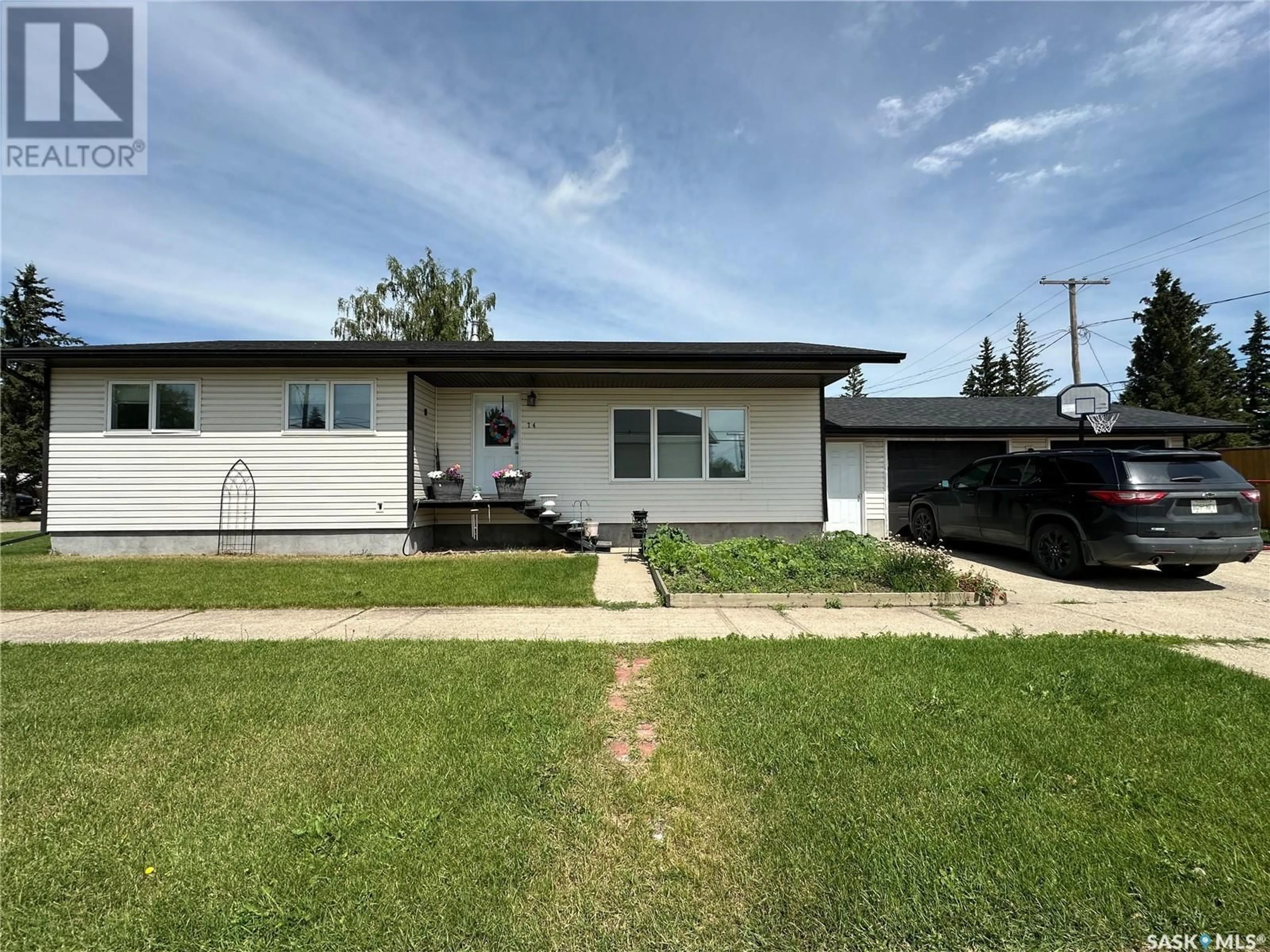 Frontside or backside of a home for 704 15th STREET, Humboldt Saskatchewan S0K2A0