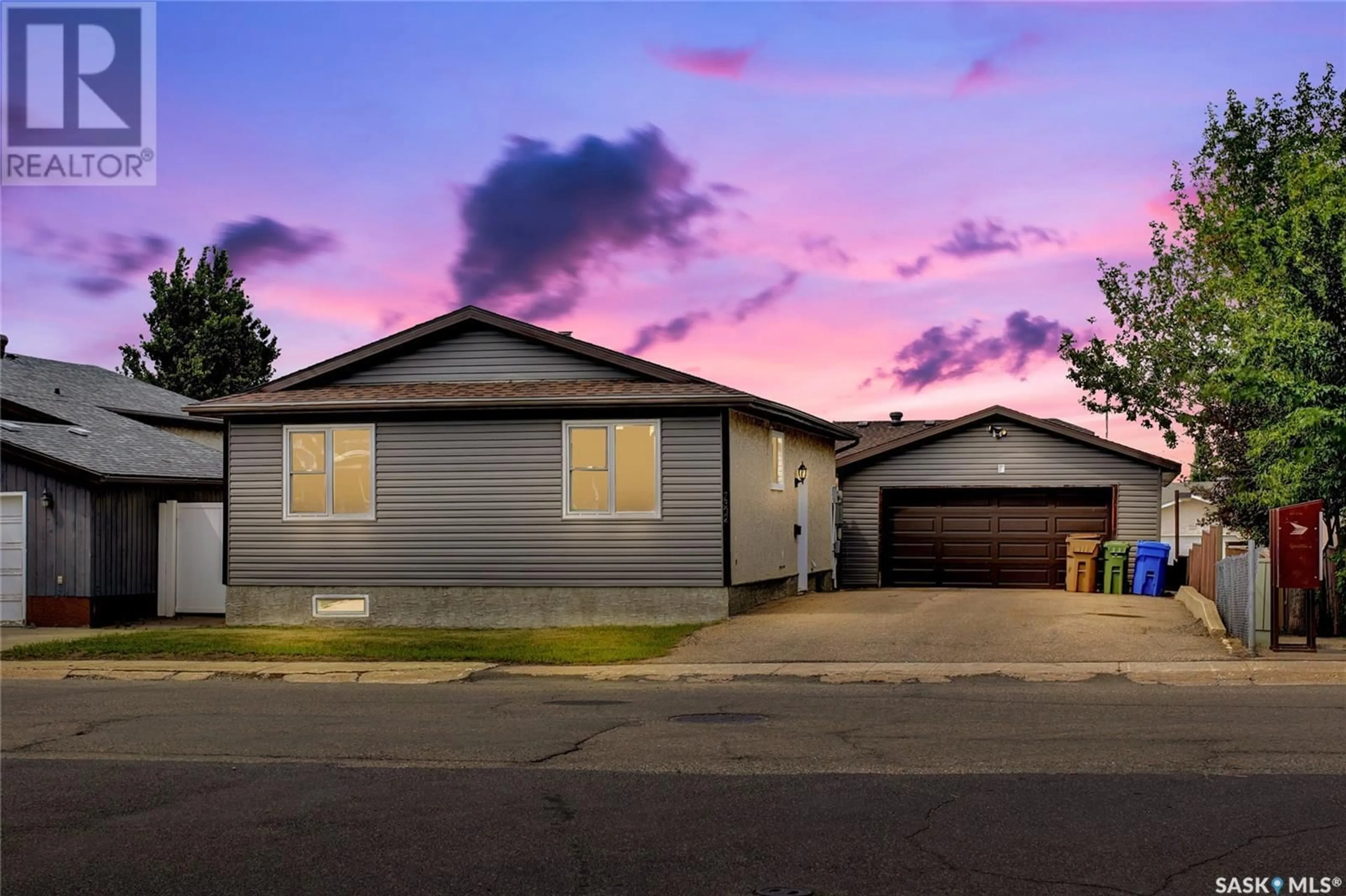 Frontside or backside of a home for 7302 Whelan DRIVE, Regina Saskatchewan S4X3W7