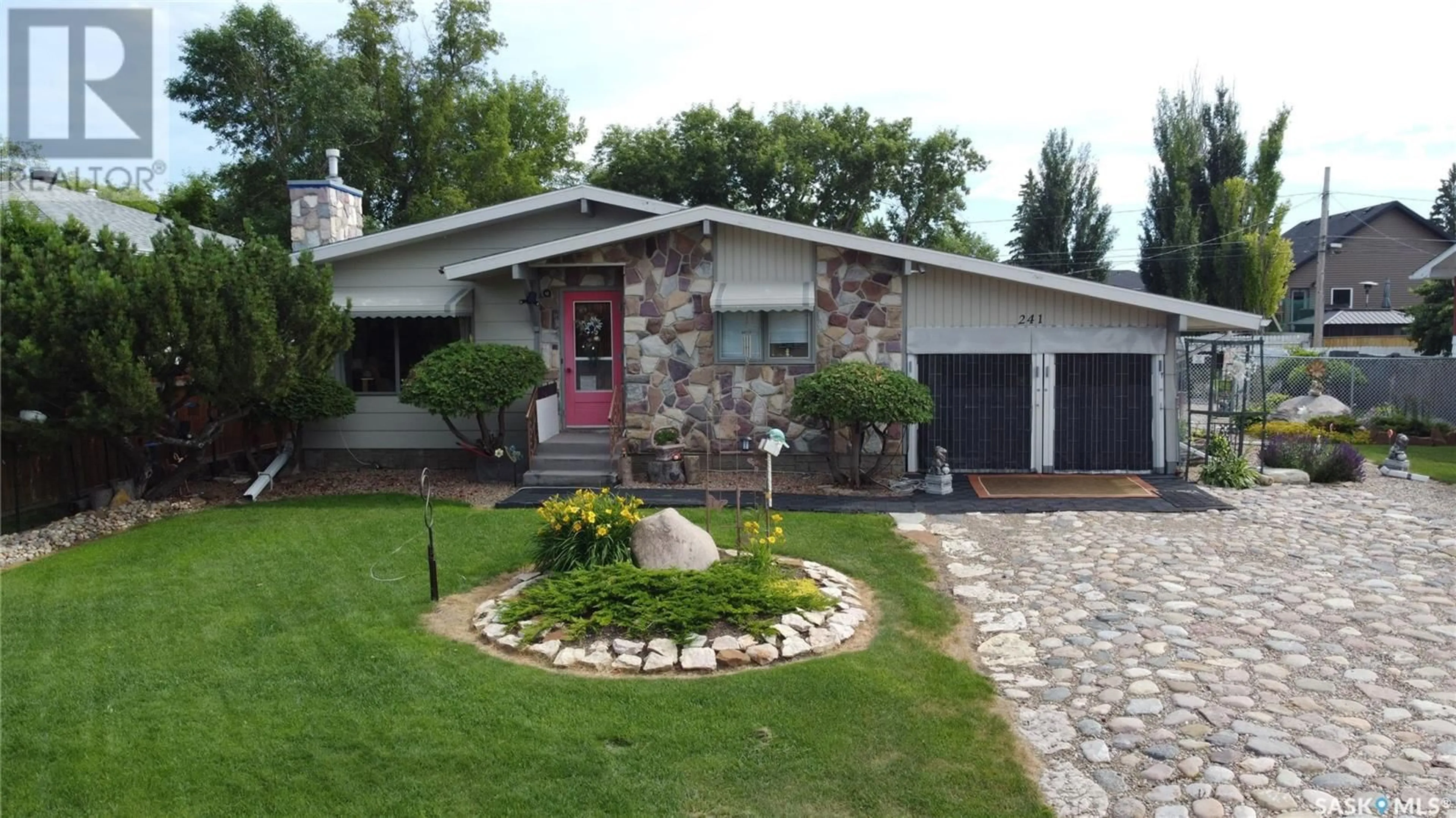 Home with vinyl exterior material for 241 31st STREET W, Battleford Saskatchewan S0M0E0