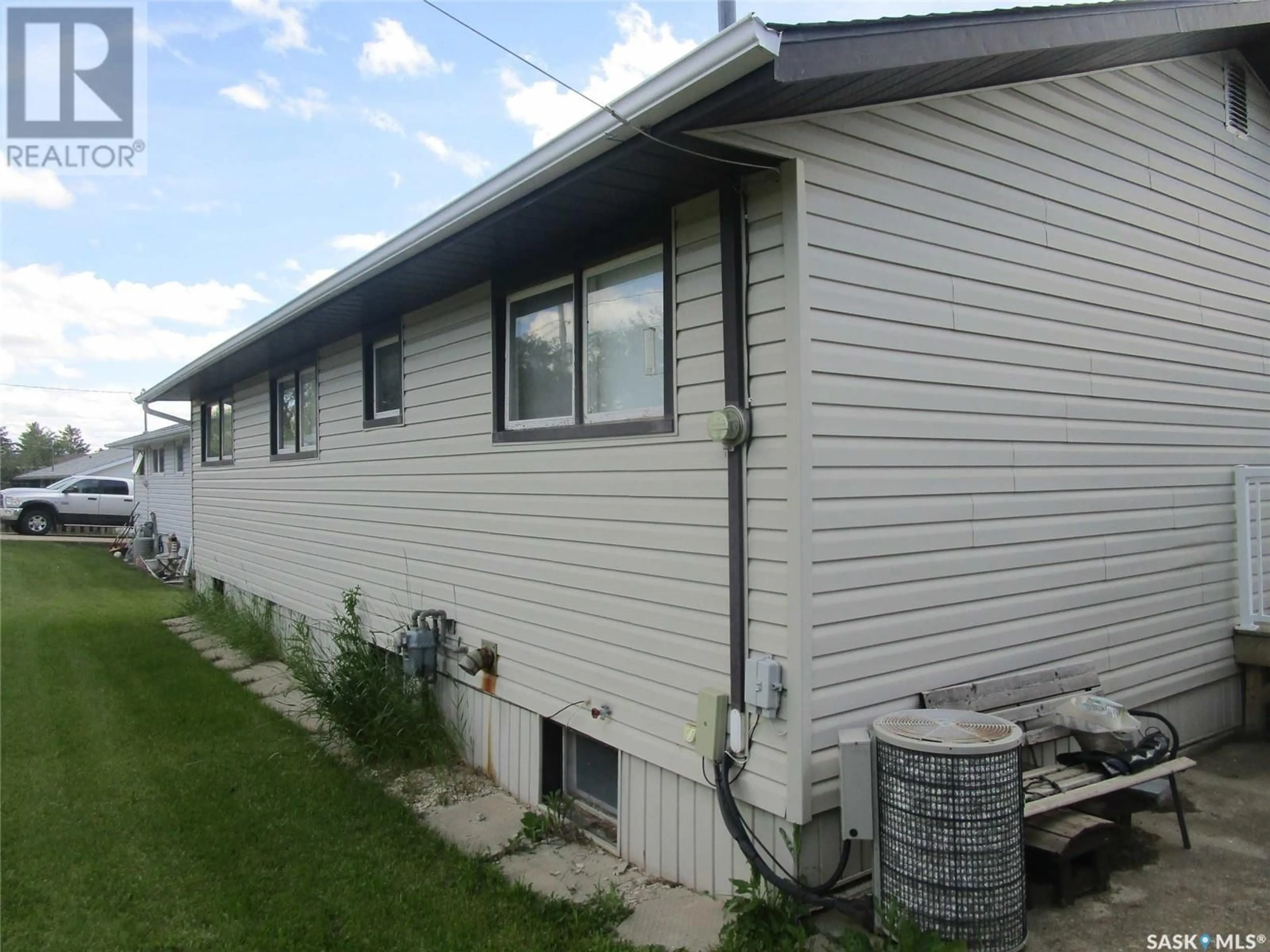 Frontside or backside of a home for 405 2nd AVENUE S, Rockglen Saskatchewan S0H3R0