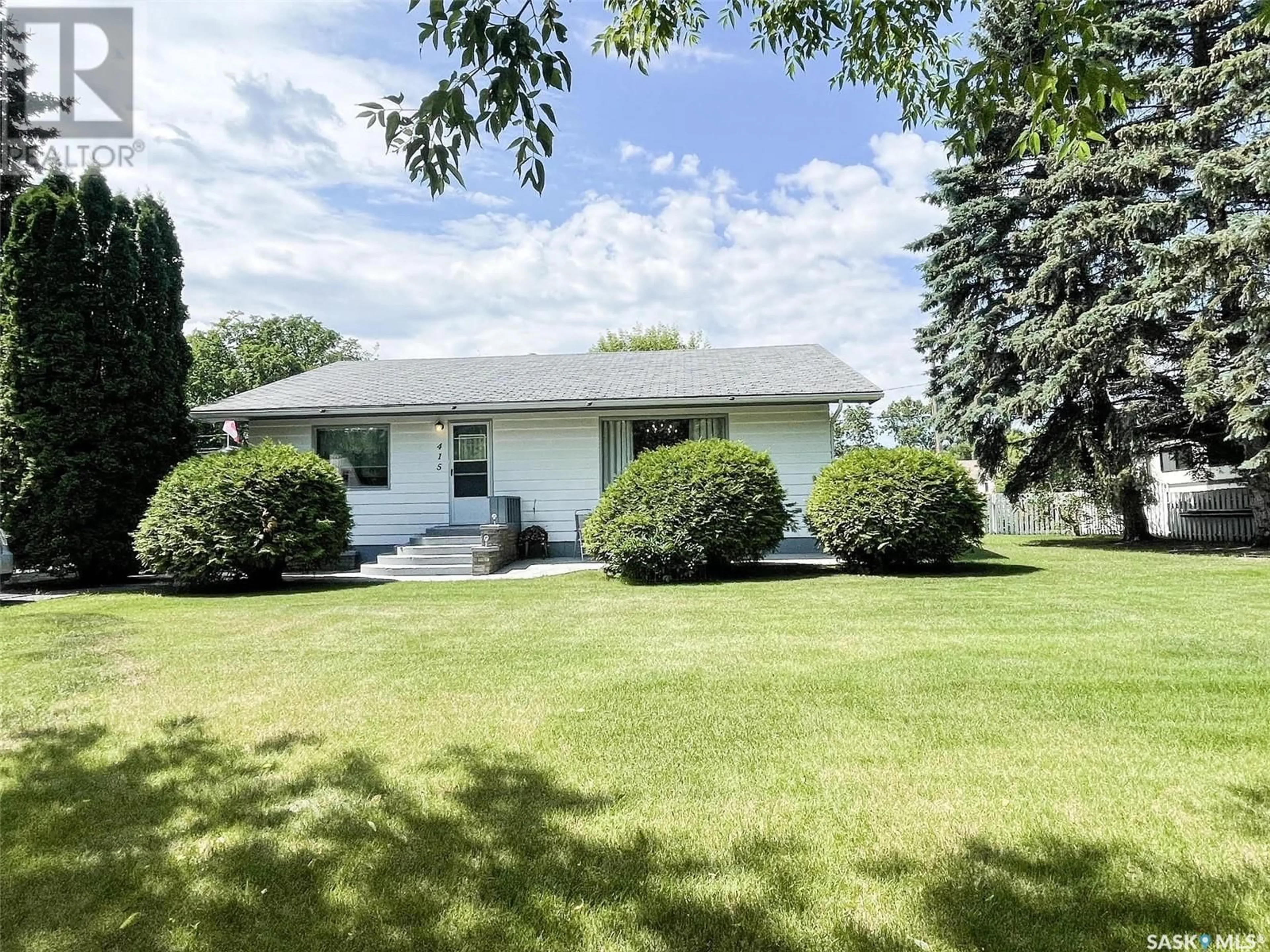 Frontside or backside of a home for 415 2nd STREET E, Meadow Lake Saskatchewan S9X1G6