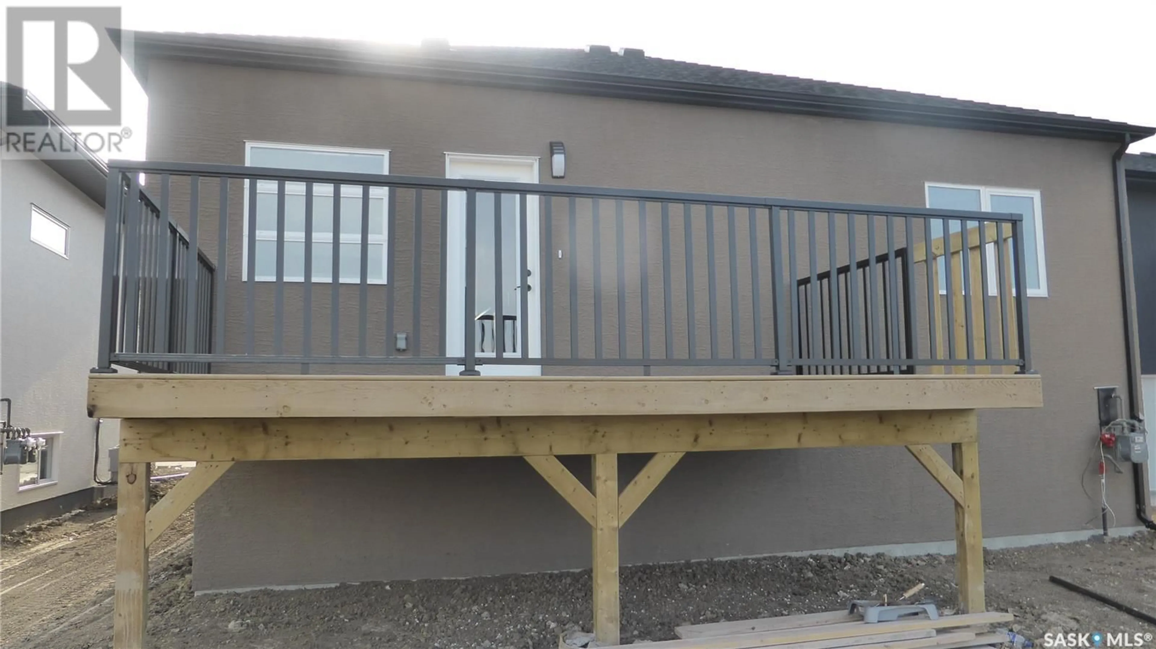 A pic from exterior of the house or condo for 119 Schumacher BAY, Saskatoon Saskatchewan S7V0H7