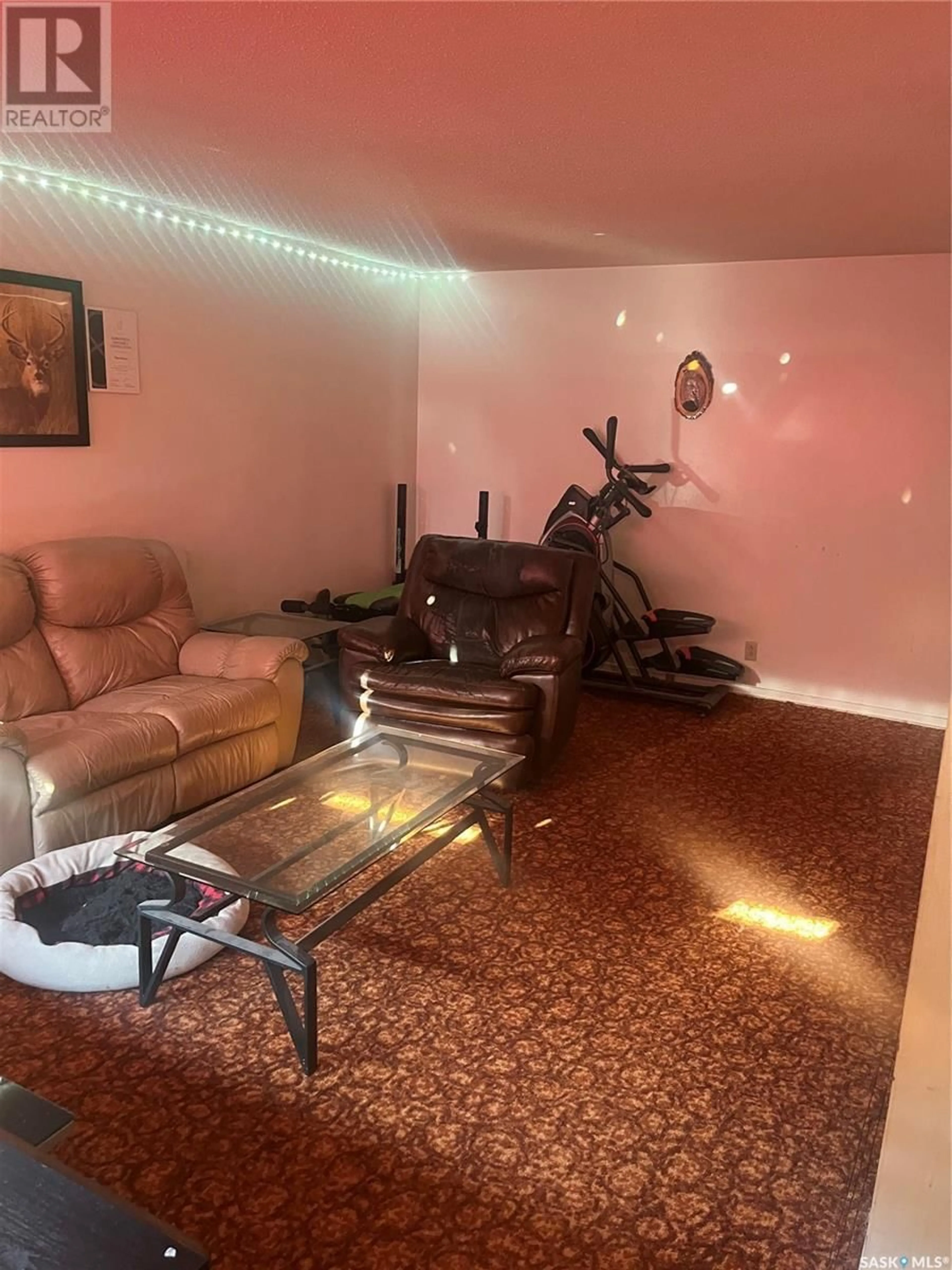 A pic of a room for 651 DONALD STREET, Esterhazy Saskatchewan S0A0X0