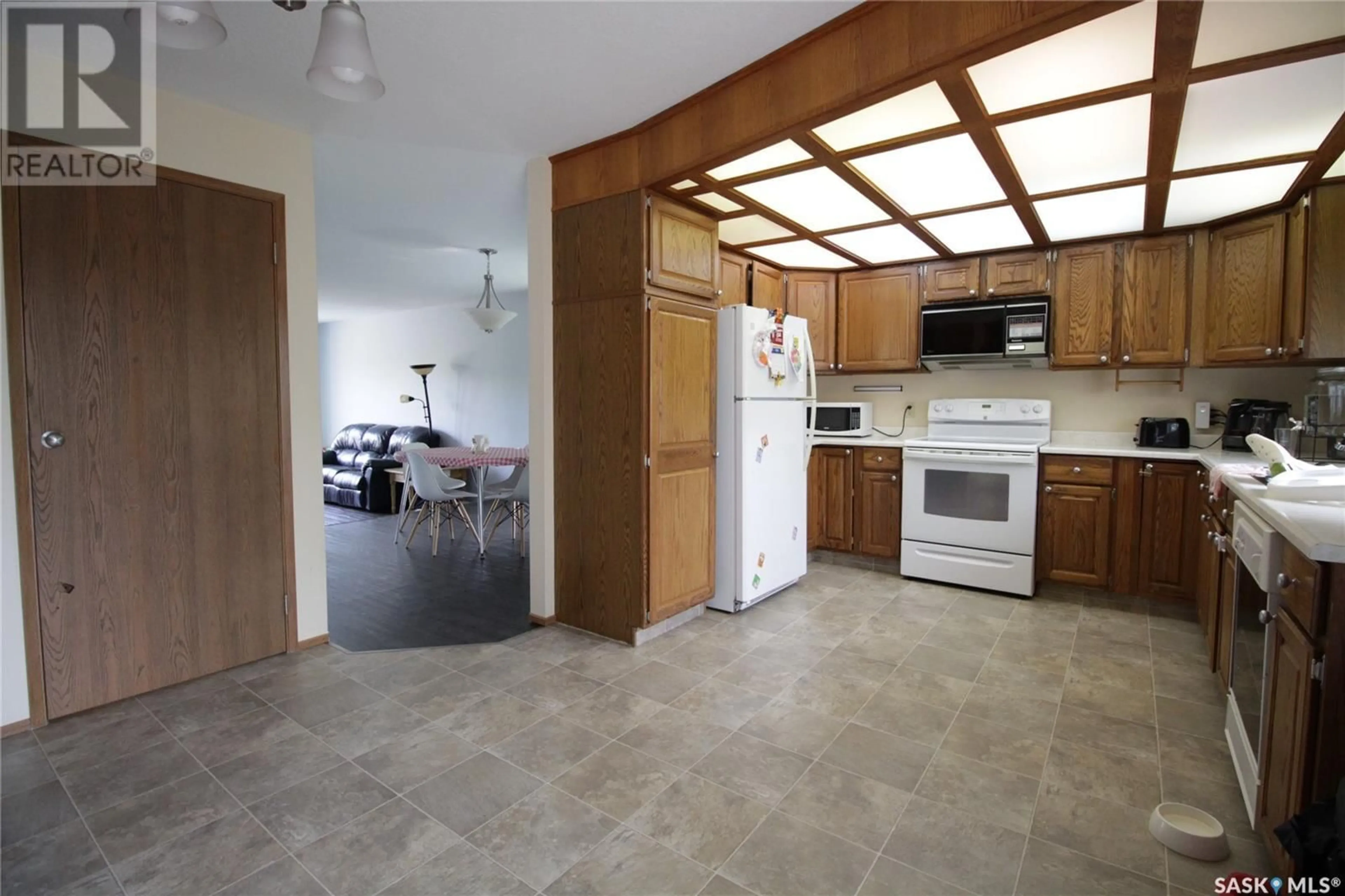 Unknown for 221 4TH AVENUE, Whitewood Saskatchewan S0G5C0