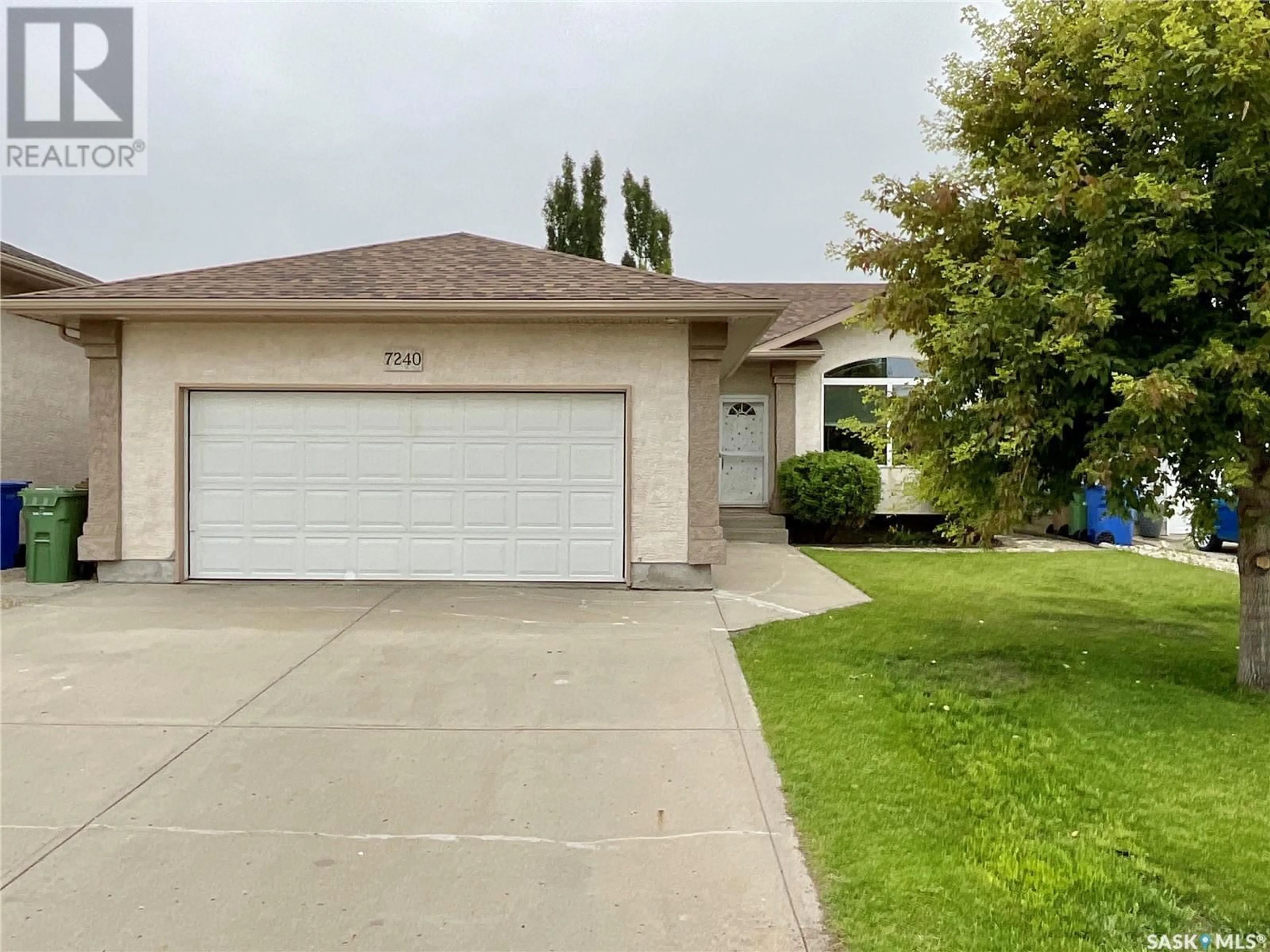 Frontside or backside of a home for 7240 Maple Glen COURT, Regina Saskatchewan S4X4S3