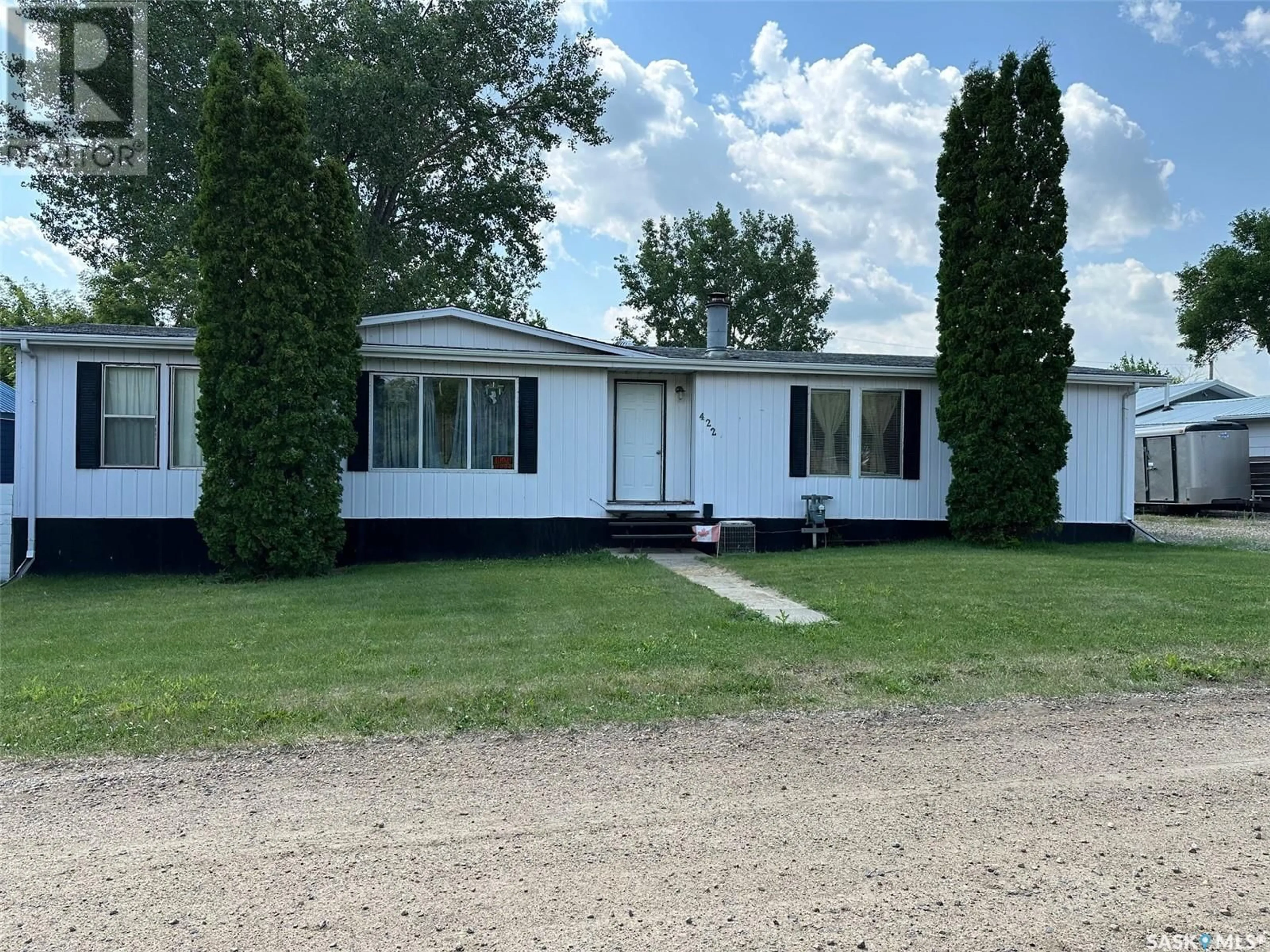 Outside view for 422 Doerr STREET, Bienfait Saskatchewan S0C0M0