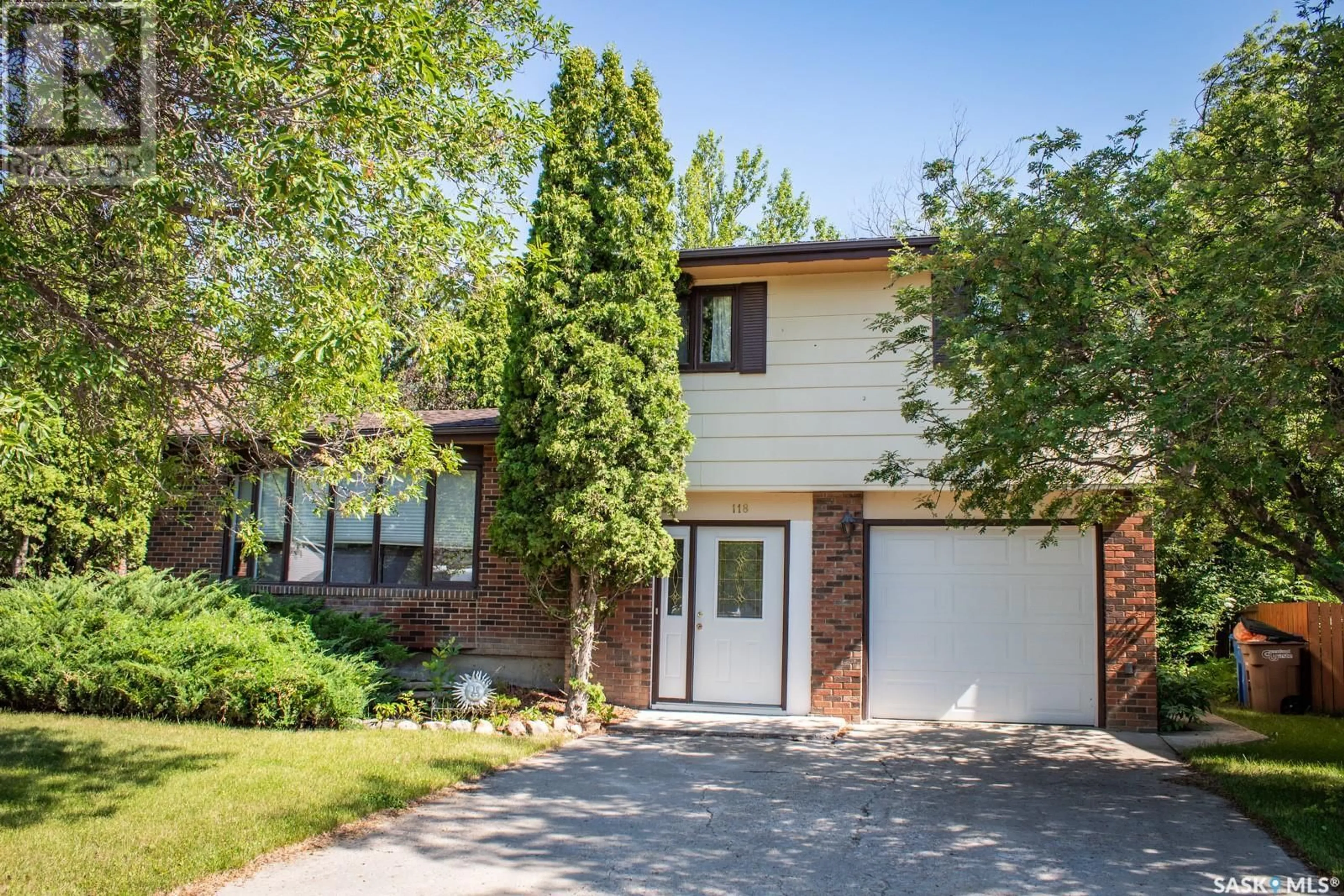 A pic from exterior of the house or condo for 118 Caskey DRIVE, Melfort Saskatchewan S0E1A0