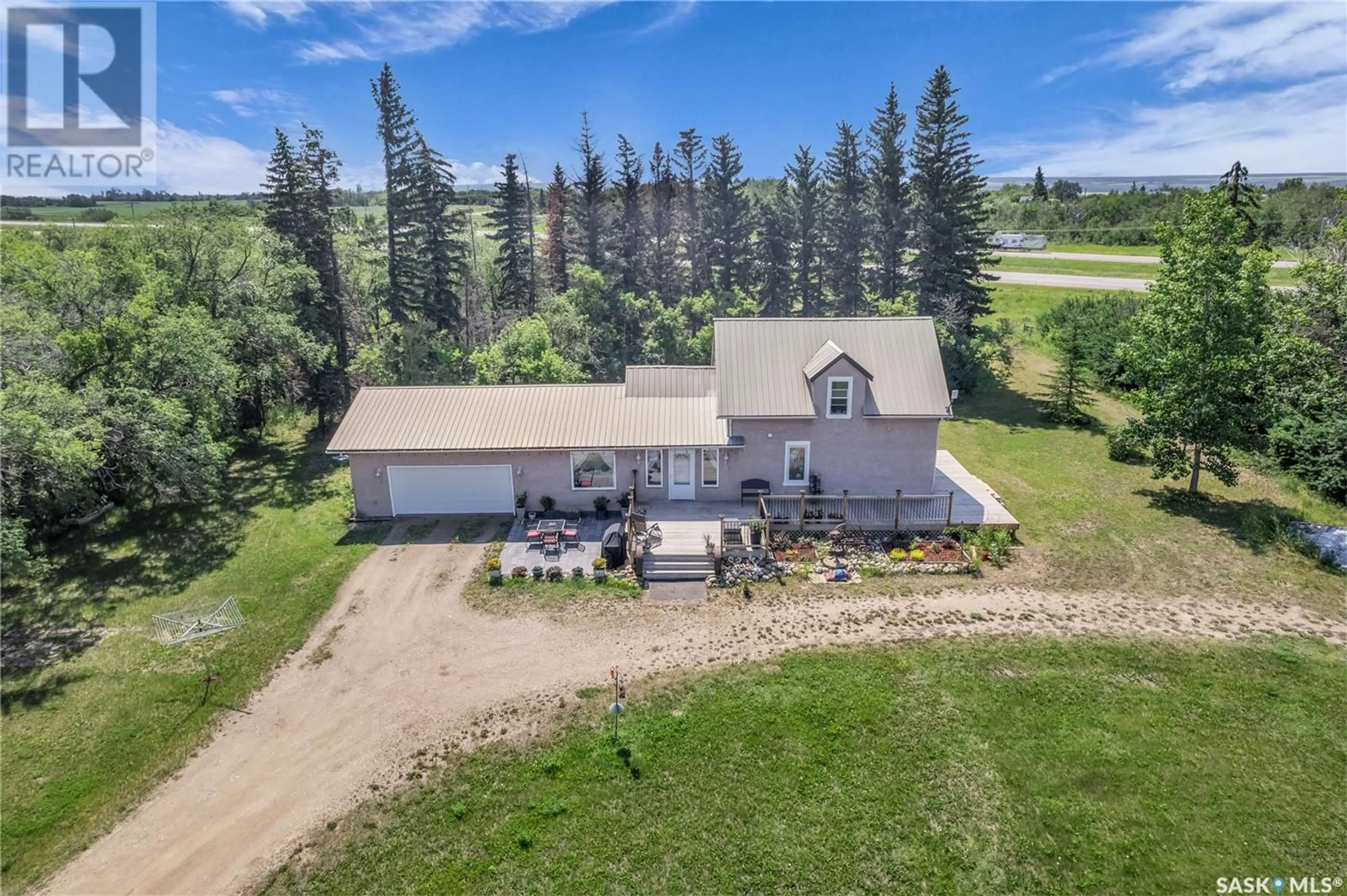 Cottage for Mayfield Acreage, Mayfield Rm No. 406 Saskatchewan S0M2S0