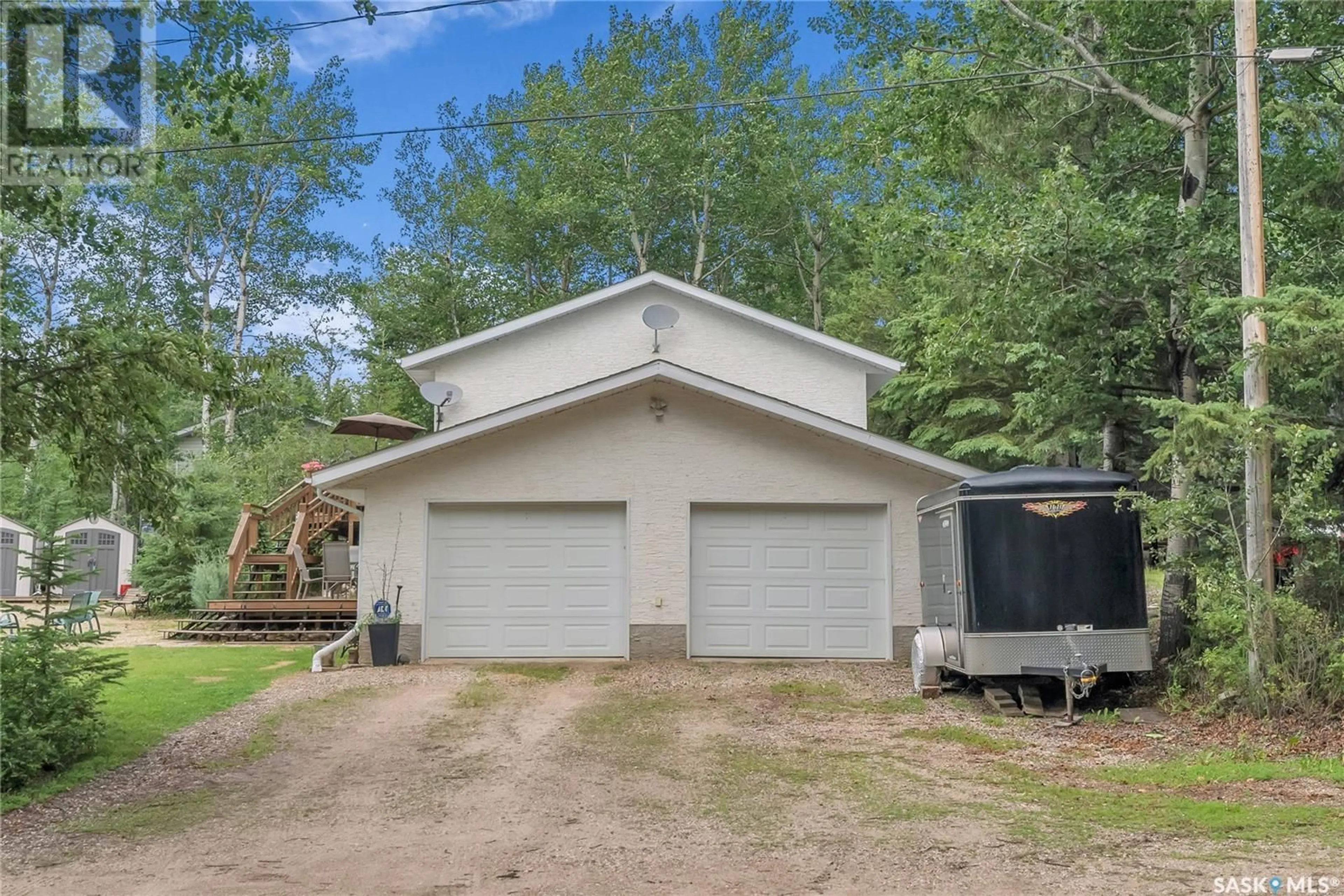 Frontside or backside of a home for 14 Mallard COVE, Big Shell Saskatchewan S0J2G0