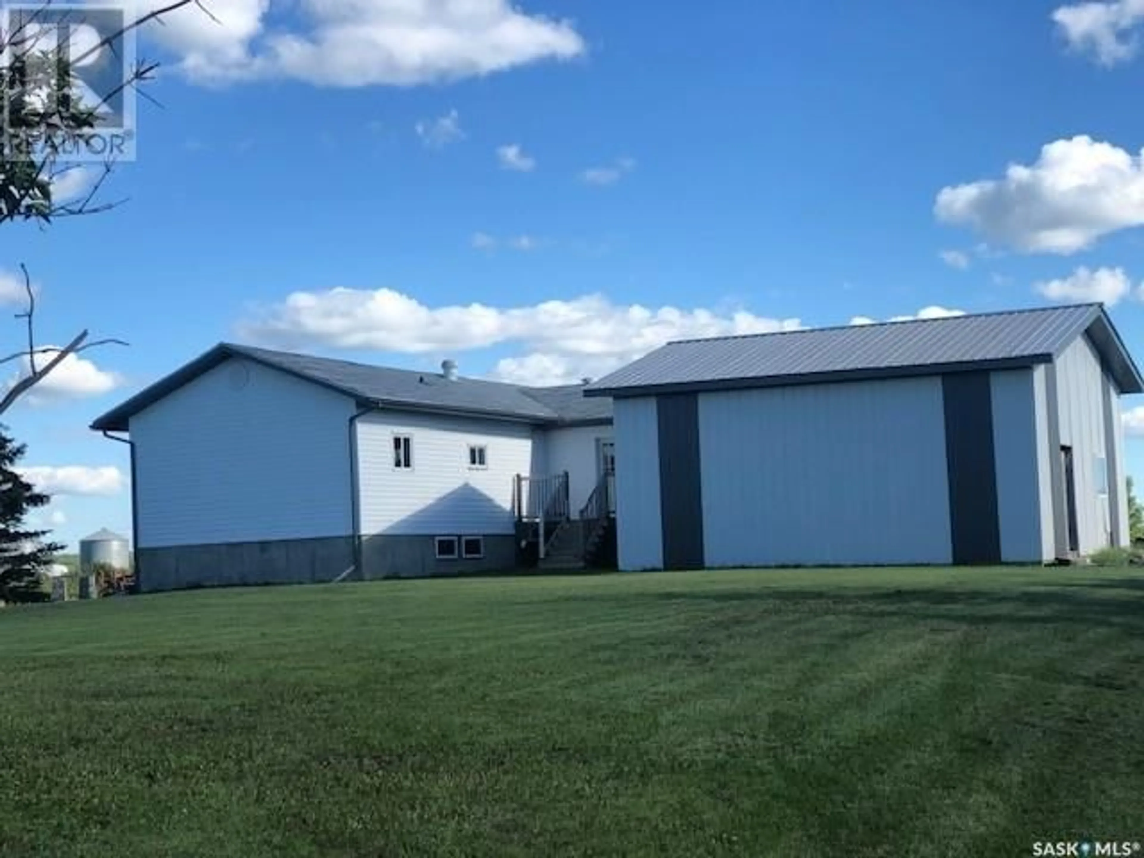 Outside view for Ward Acreage, Buffalo Rm No. 409 Saskatchewan S0K4W0