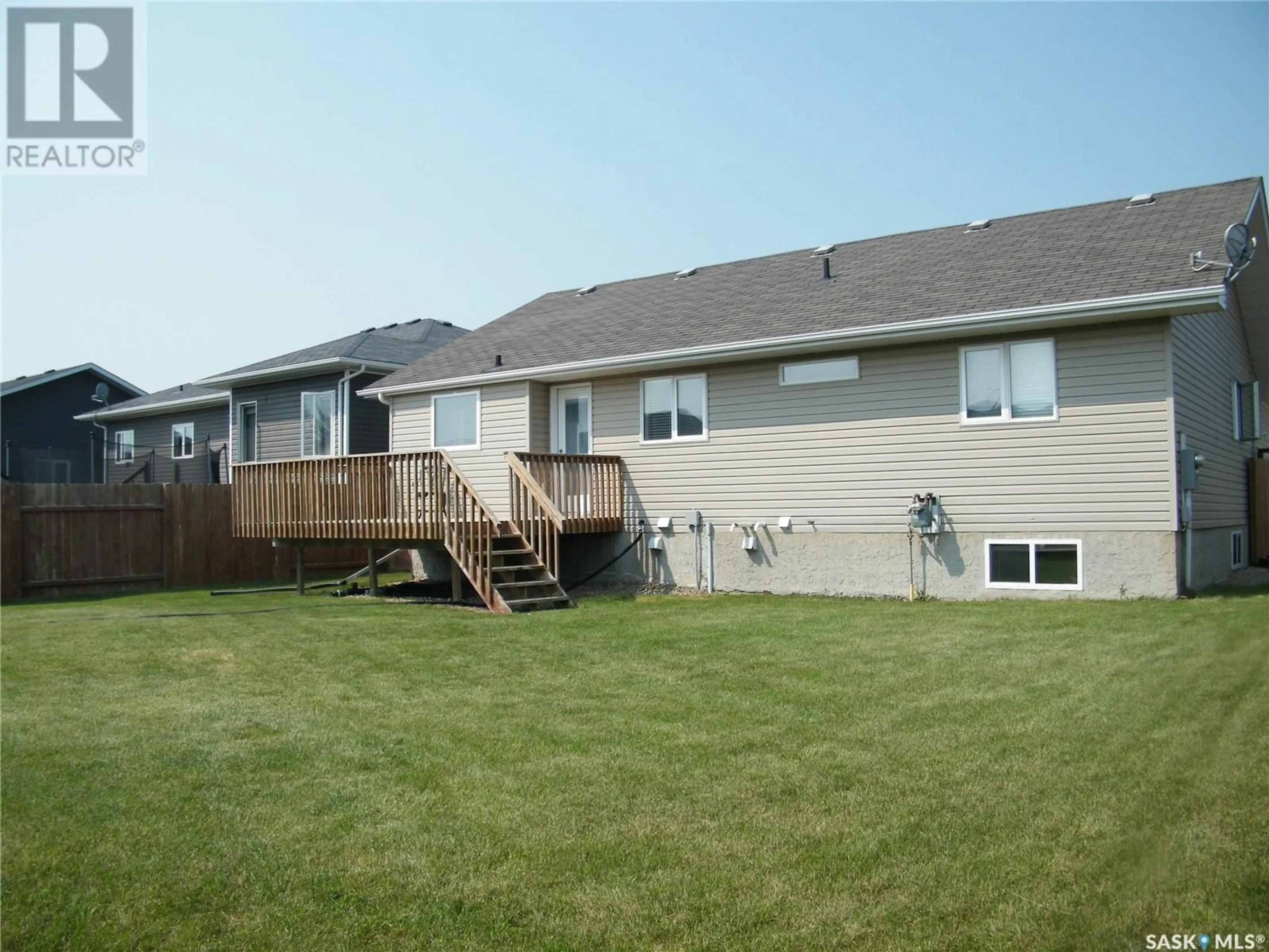 Frontside or backside of a home for 83 Laskin CRESCENT, Humboldt Saskatchewan S0K2A0