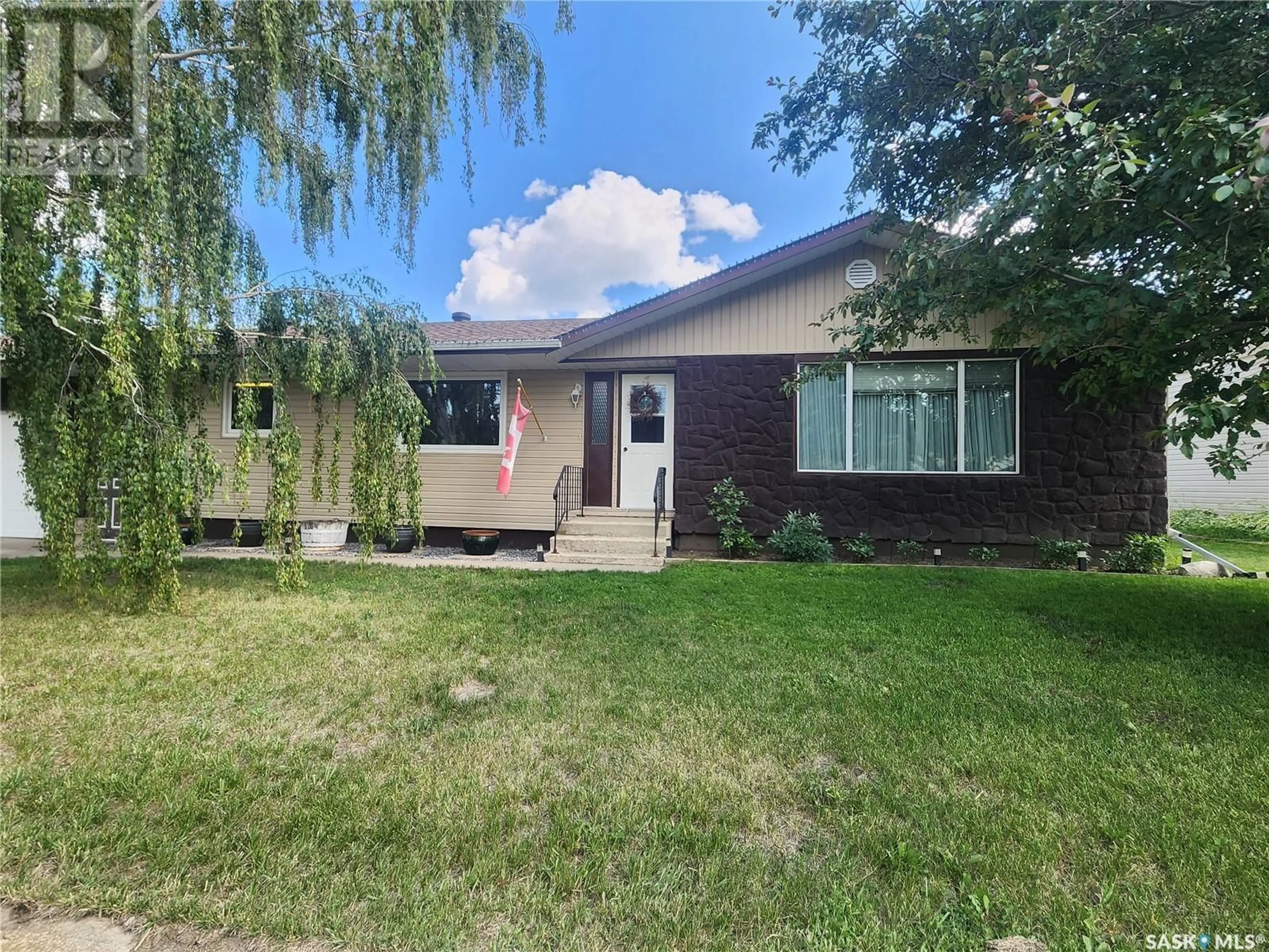 Frontside or backside of a home for 308 Keeler STREET, Pangman Saskatchewan S0C2C0