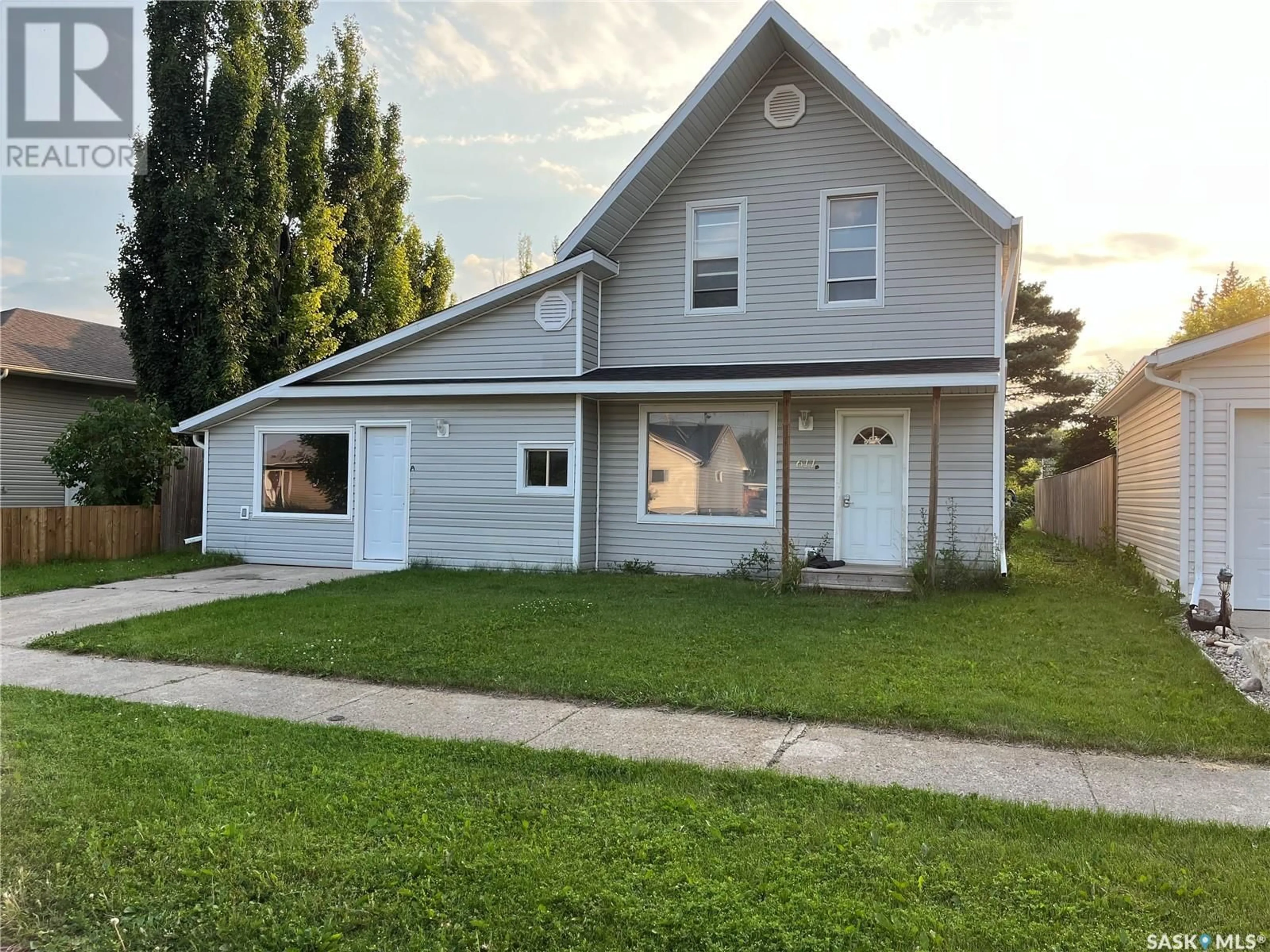 Frontside or backside of a home for 611 12th STREET, Humboldt Saskatchewan S0K2A0