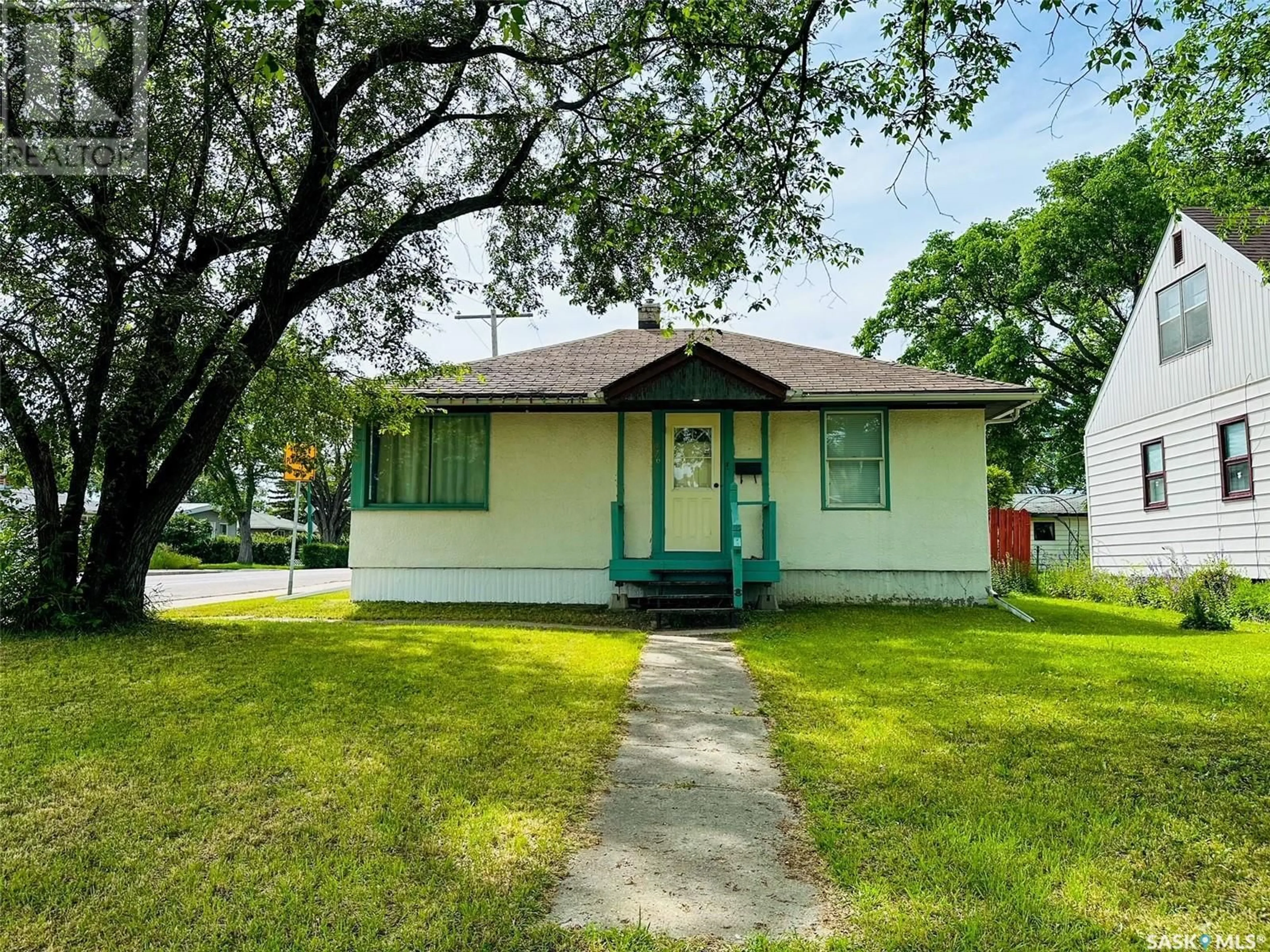 Frontside or backside of a home for 1276 Pasqua STREET, Regina Saskatchewan S4T4L2