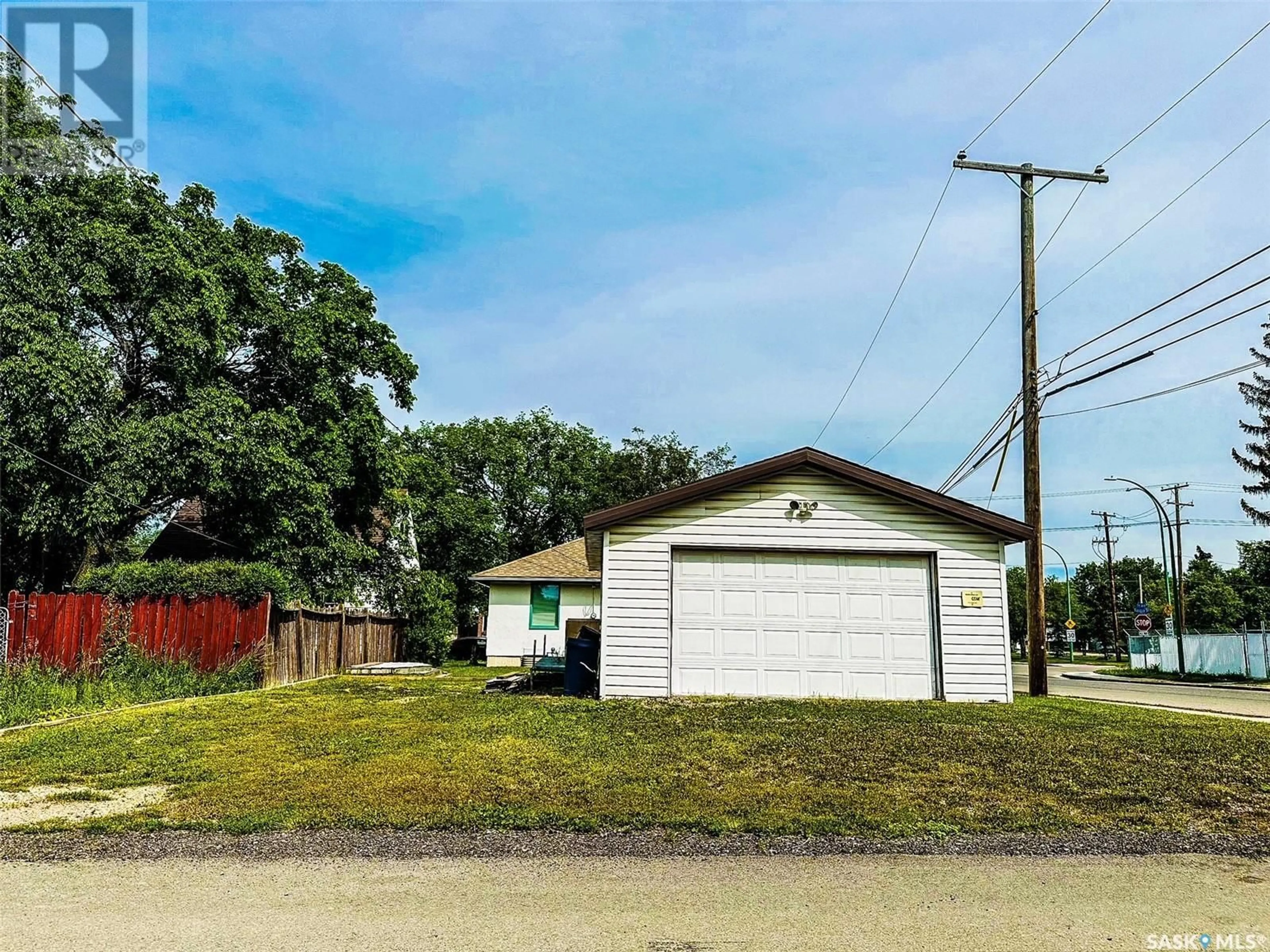 Frontside or backside of a home for 1276 Pasqua STREET, Regina Saskatchewan S4T4L2