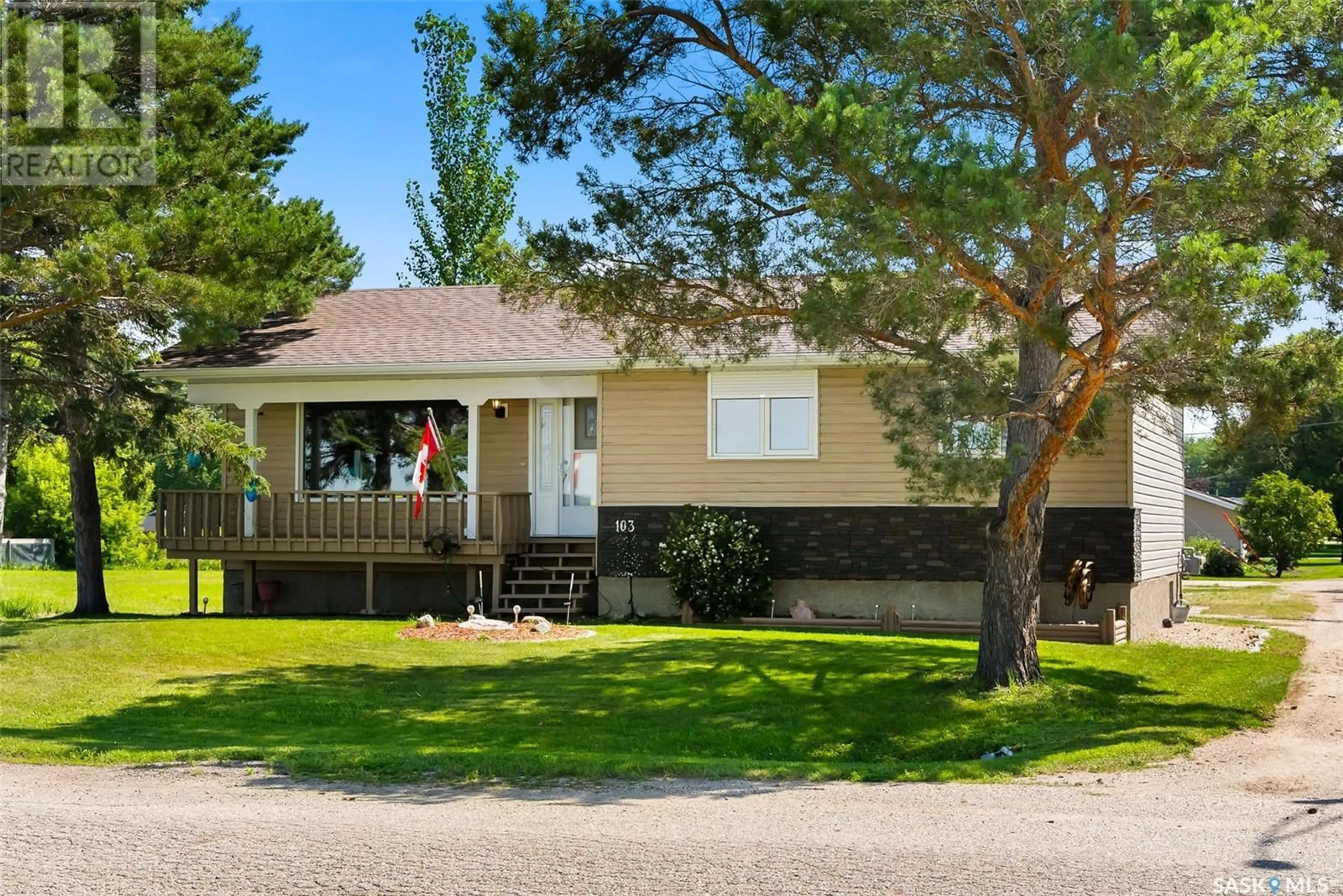 A pic from exterior of the house or condo for 103 Talbot STREET, Dysart Saskatchewan S0G1H0