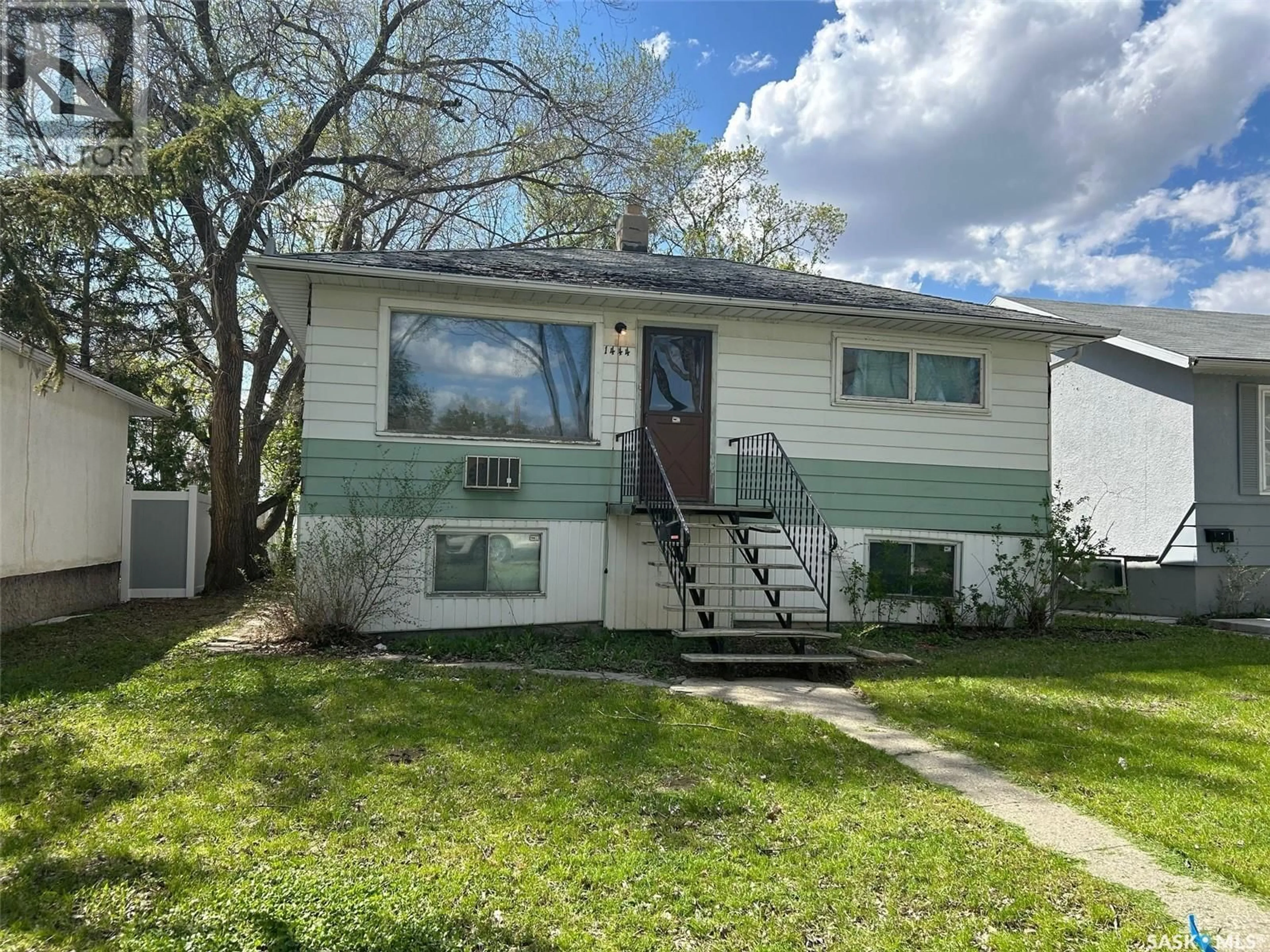 Frontside or backside of a home for 1444 Minto STREET, Regina Saskatchewan S4T5J4