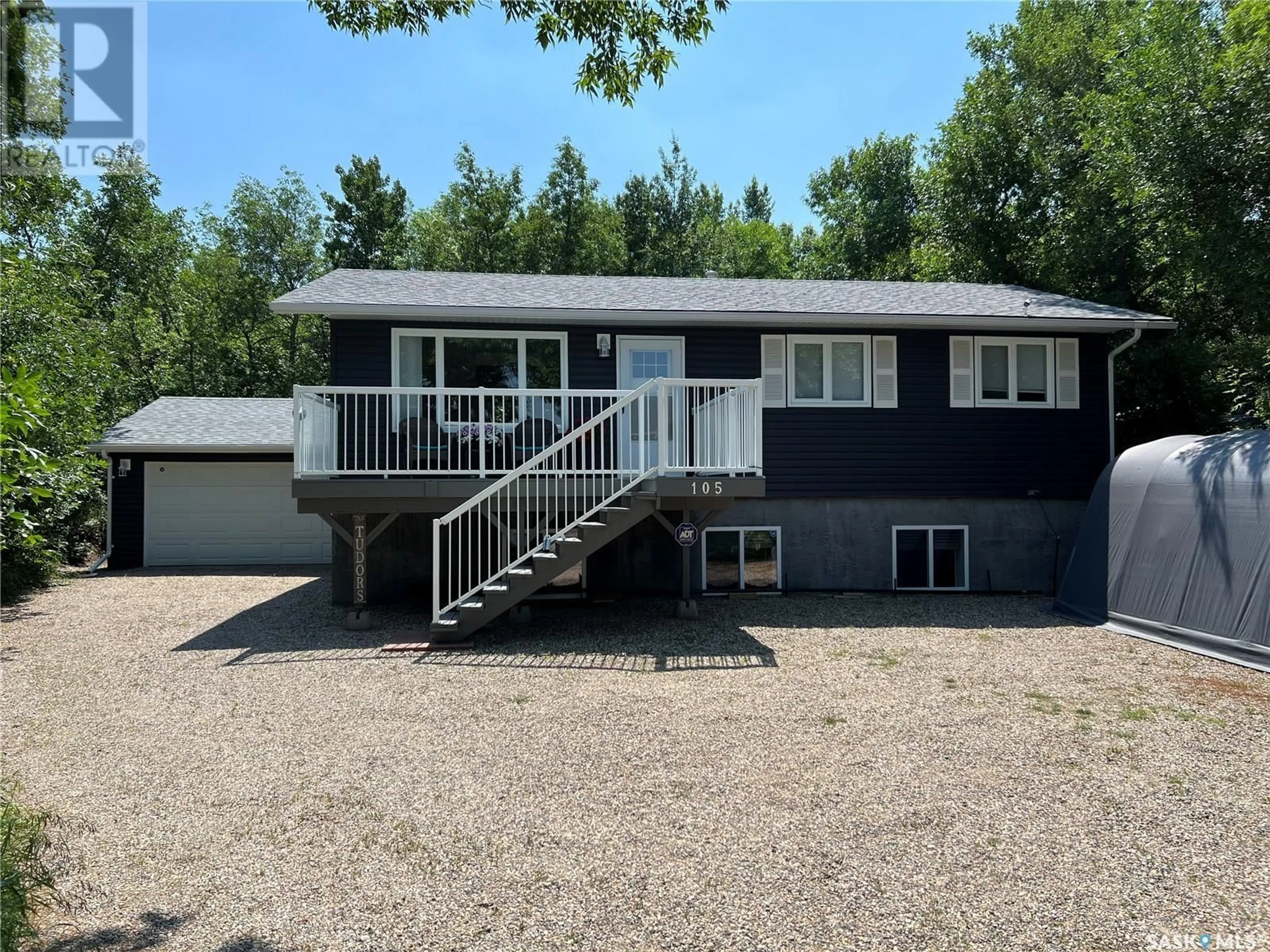 Frontside or backside of a home for 105 Grand AVENUE, Buena Vista Saskatchewan S2V1A5
