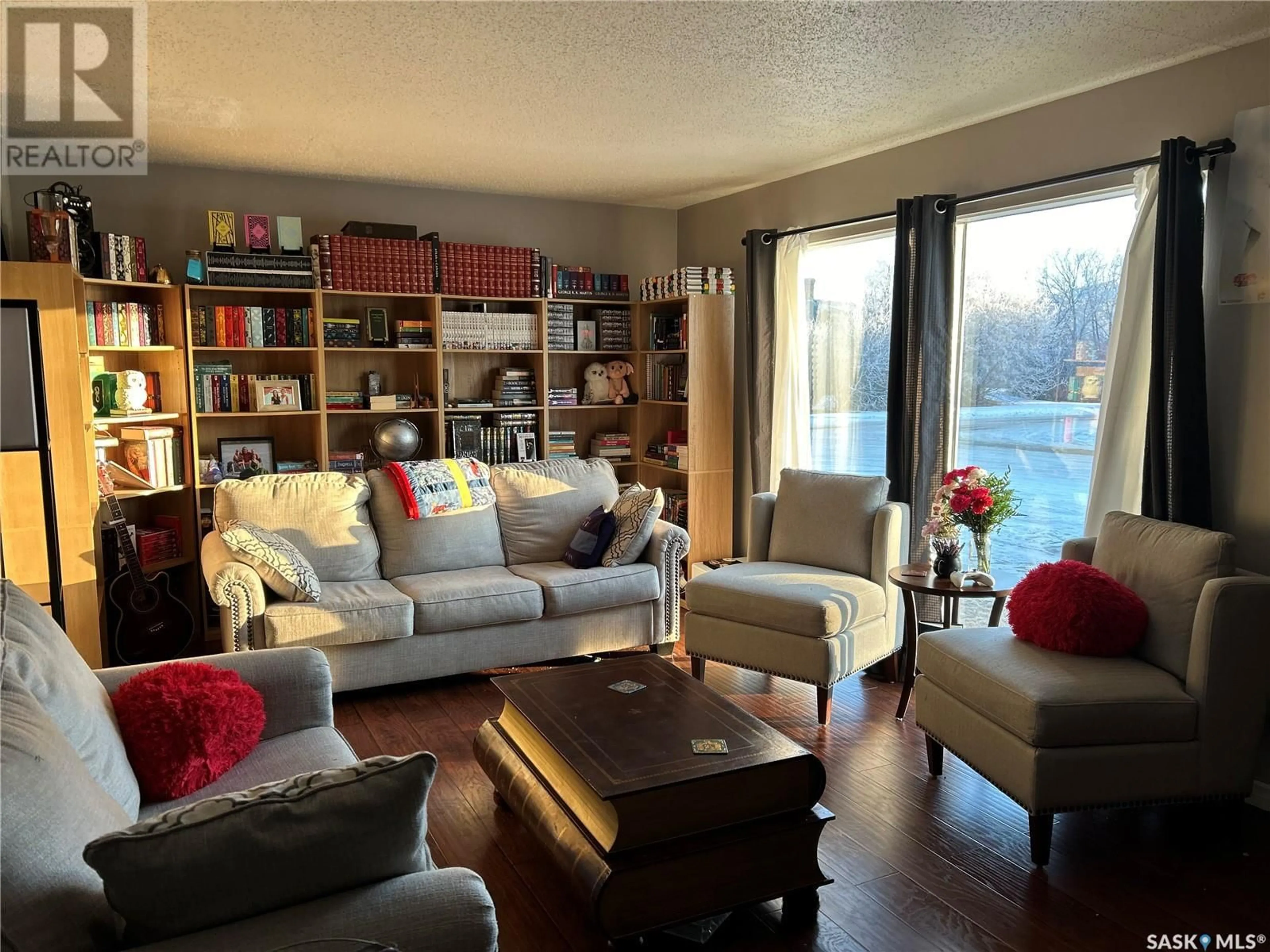 Living room, wood floors for 314 Main STREET, Muenster Saskatchewan S0K2Y0