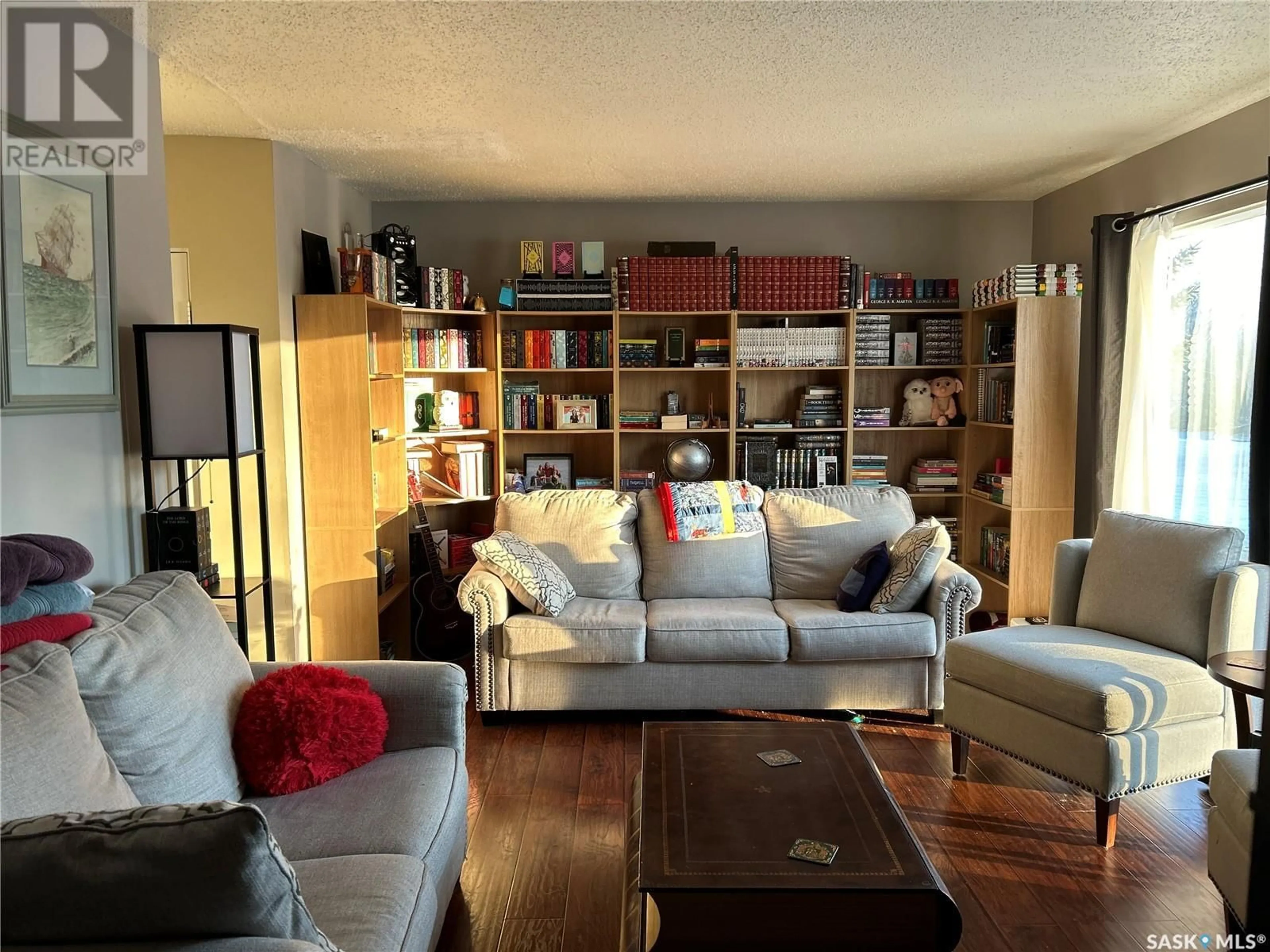 Living room, wood floors for 314 Main STREET, Muenster Saskatchewan S0K2Y0