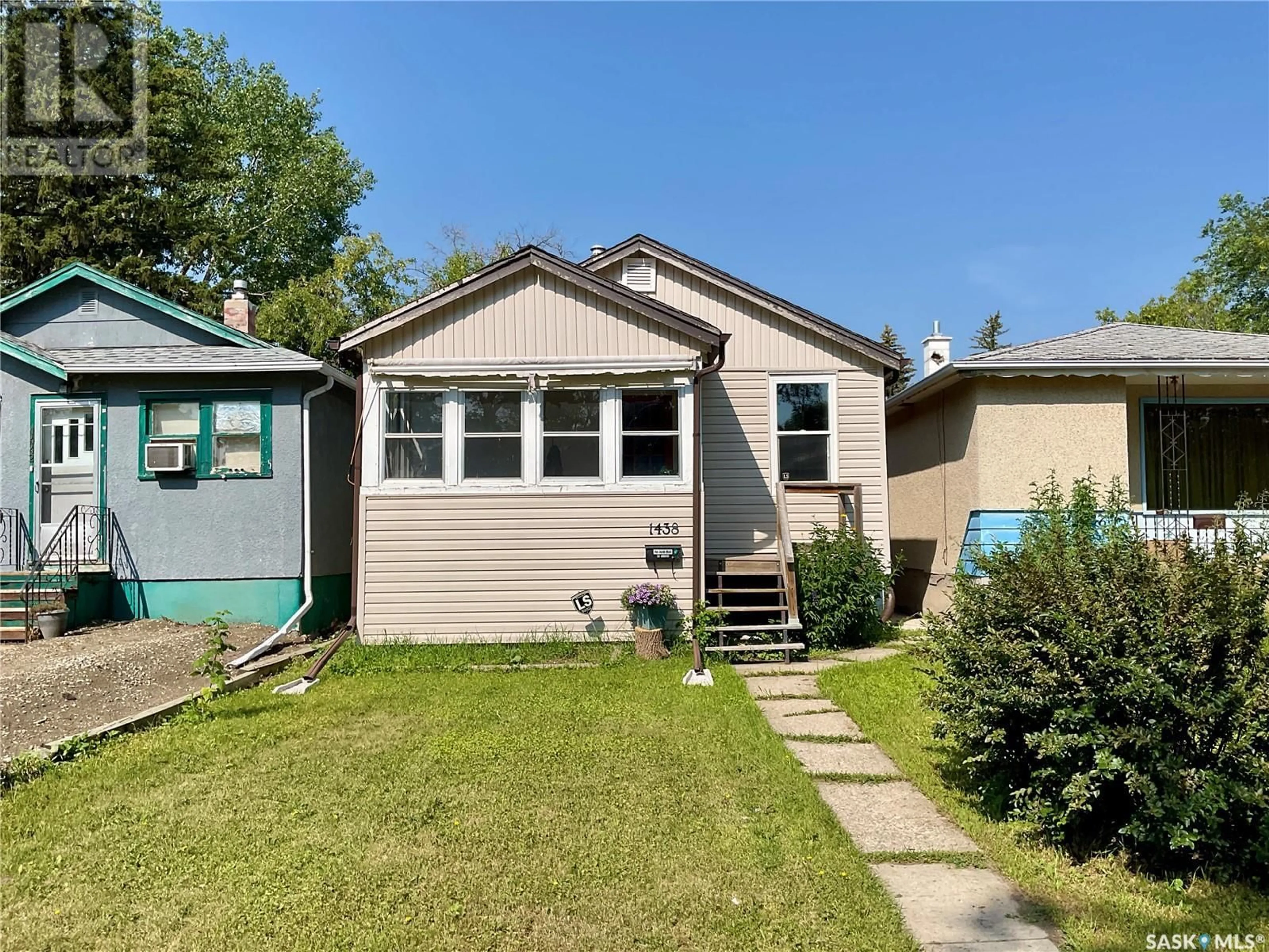 Frontside or backside of a home for 1438 CONNAUGHT STREET, Regina Saskatchewan S4T4S9
