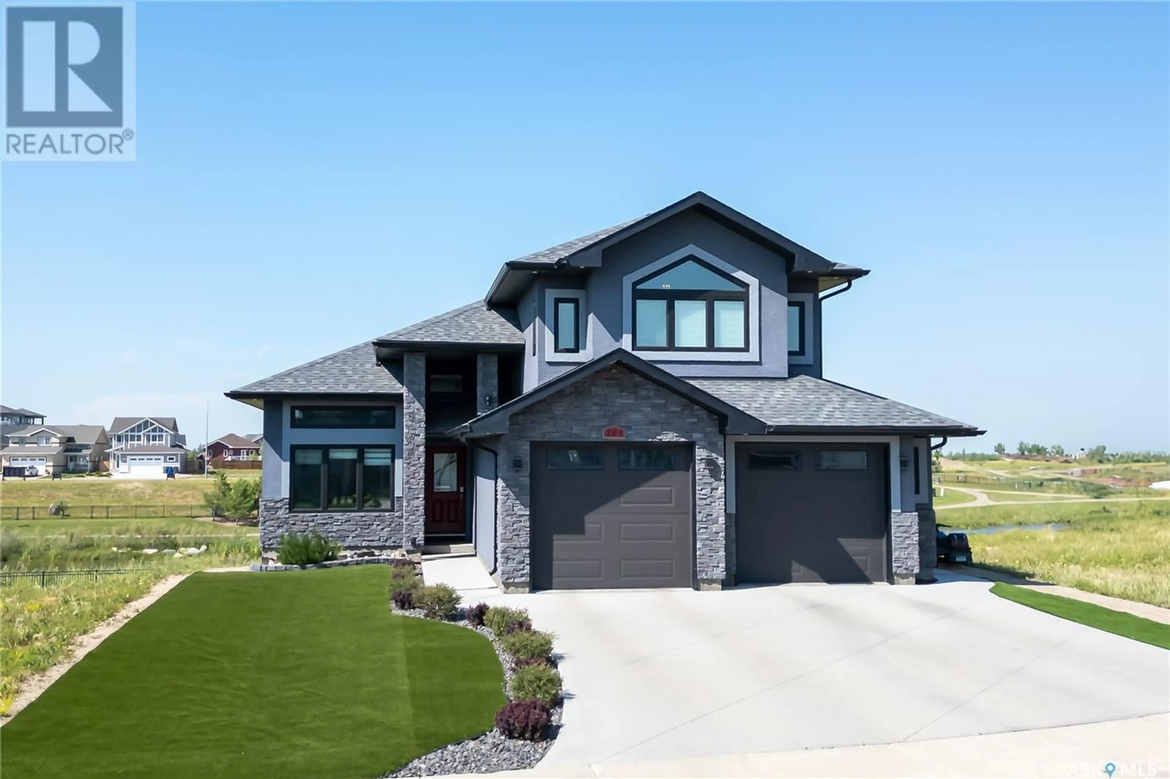 Frontside or backside of a home for 284 Cowan CRESCENT, Martensville Saskatchewan S0K2T1