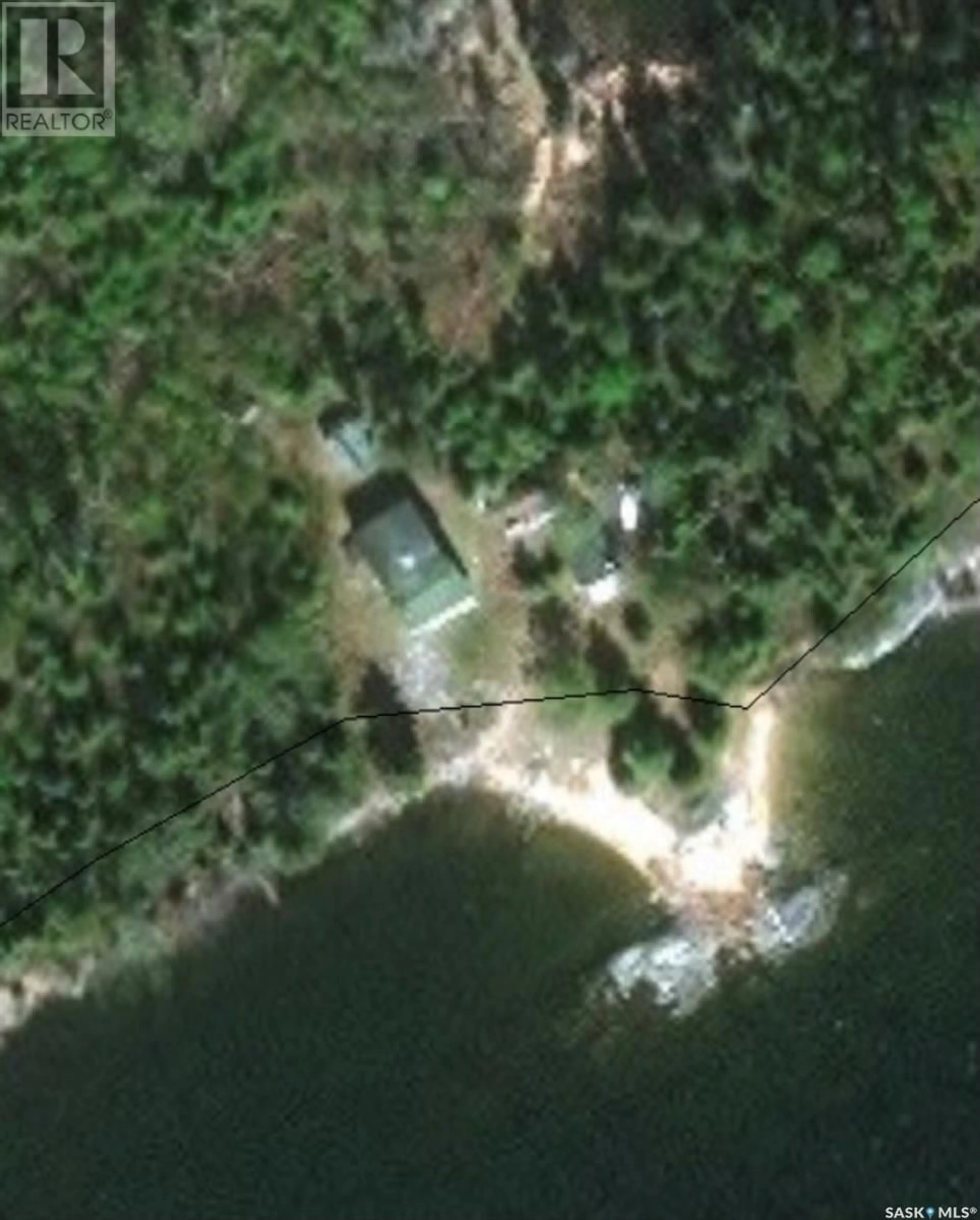 A pic from outside/outdoor area/front of a property/back of a property/a pic from drone, water/lake/river/ocean view for MOYSEY ISLAND, Lac La Ronge Provincial Park Saskatchewan S0J1L0