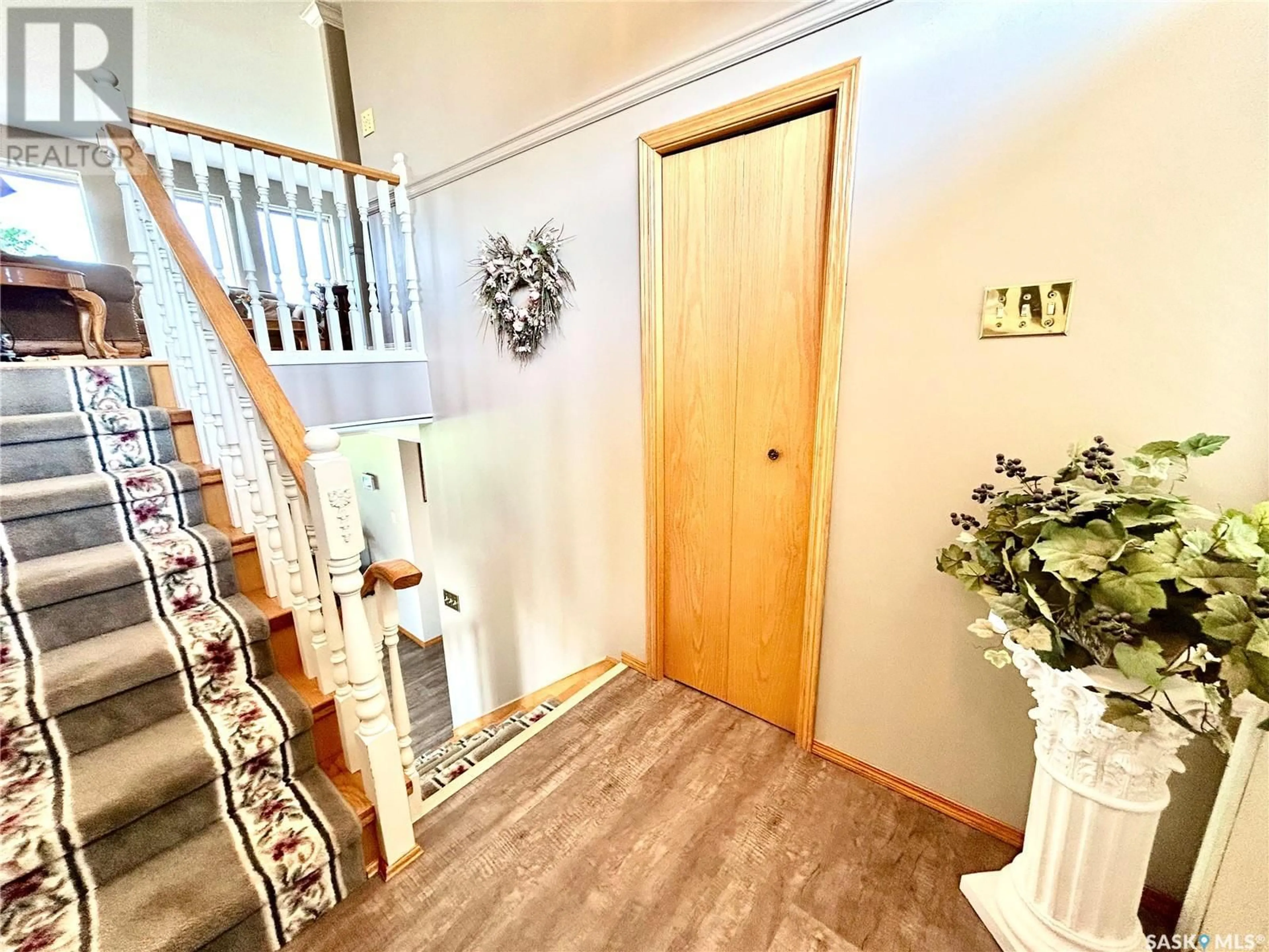 Indoor foyer for EBERLE ACREAGE, Nipawin Rm No. 487 Saskatchewan S0E1E0