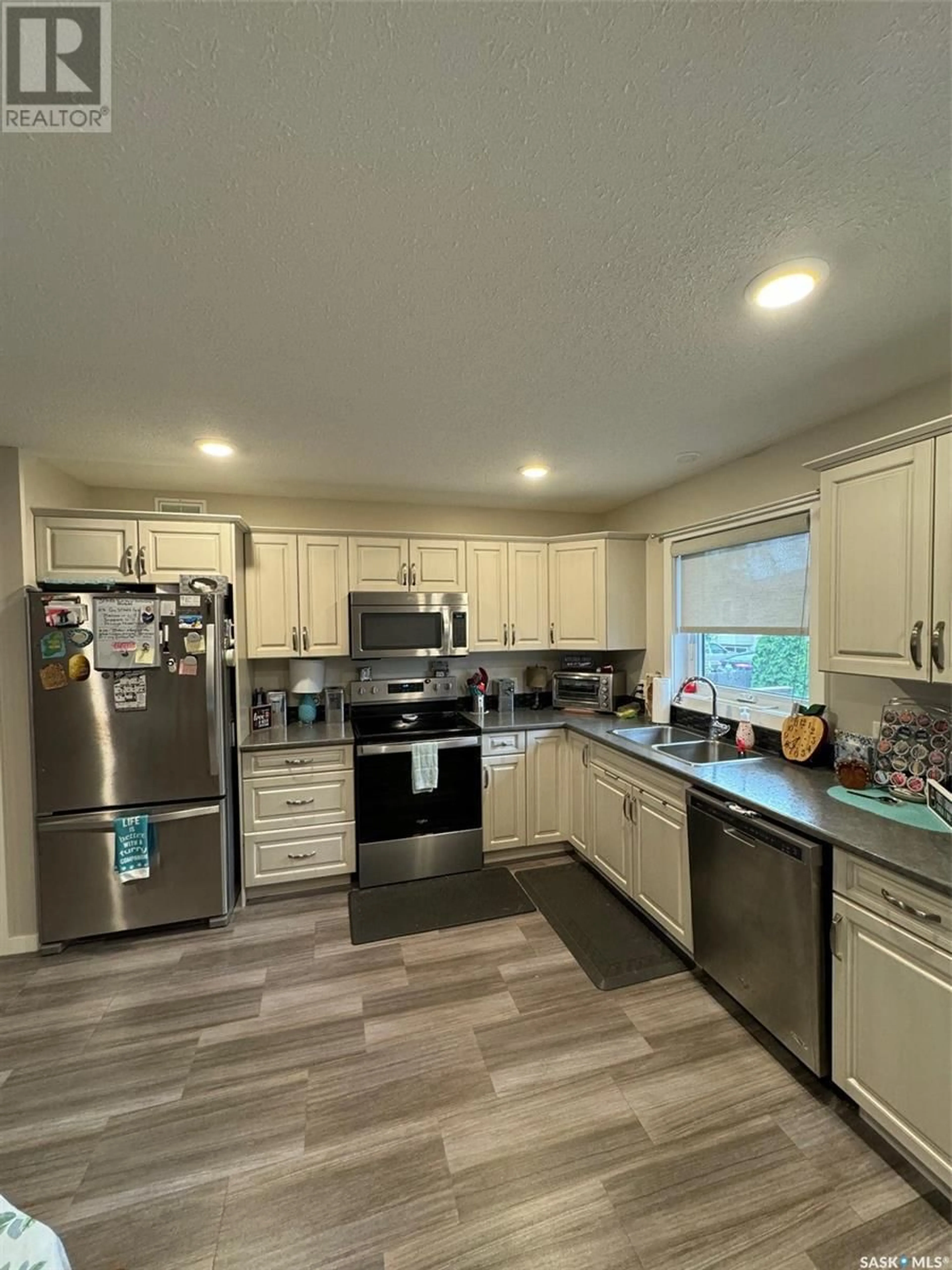 Kitchen for 171 26th STREET, Battleford Saskatchewan S0M0E0