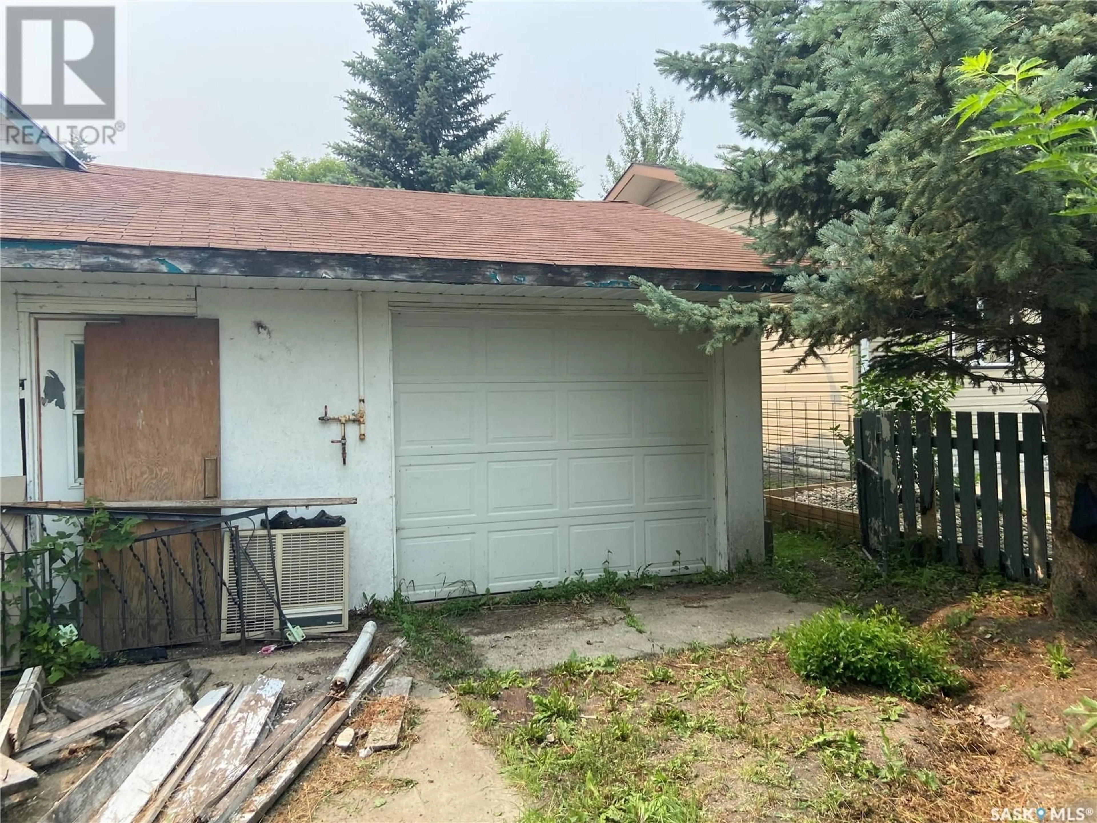 Frontside or backside of a home for 111 Watson STREET, Lipton Saskatchewan S0G3B0